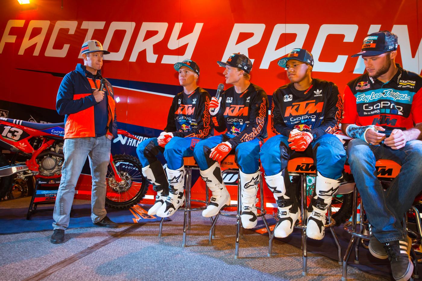 KTMTeamIntroDec2015-Cudby-0092