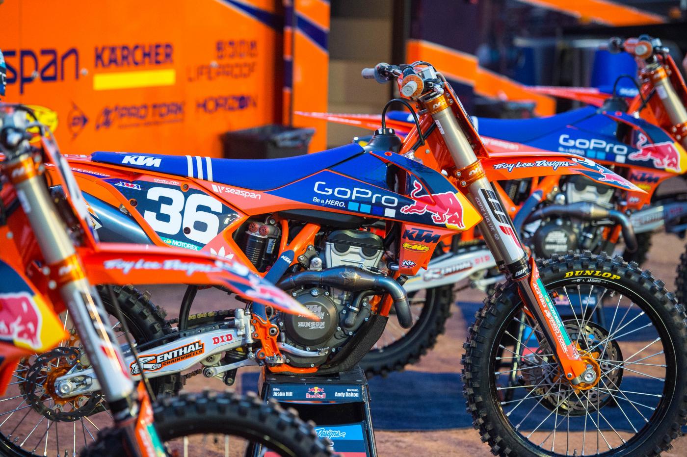 KTMTeamIntroDec2015-Cudby-0007