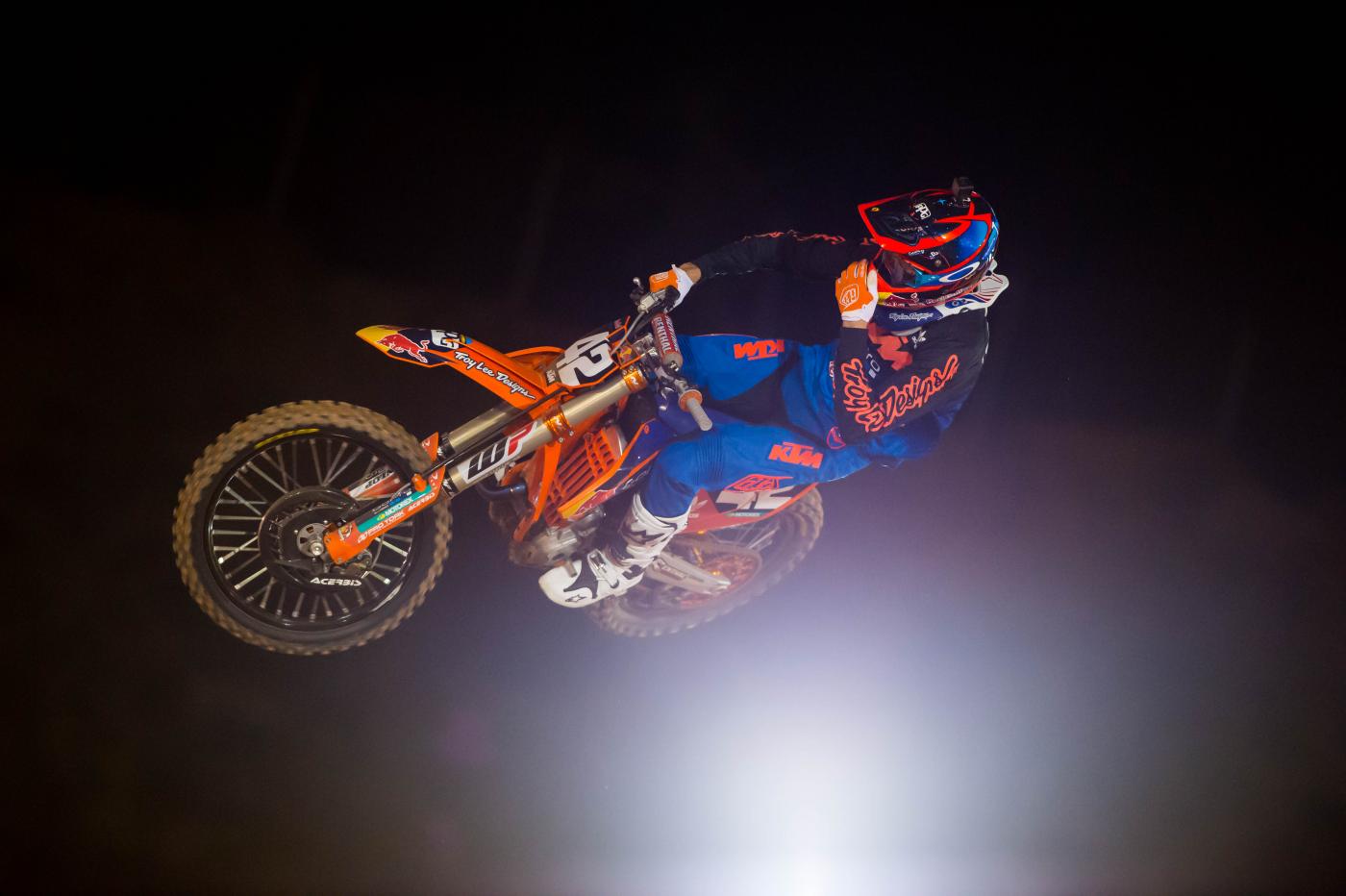 KTMTeamIntroDec2015-Cudby-0040