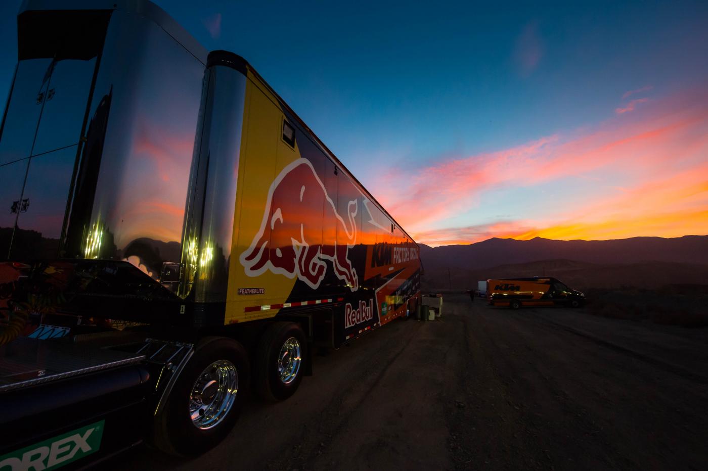 KTMTeamIntroDec2015-Cudby-0082