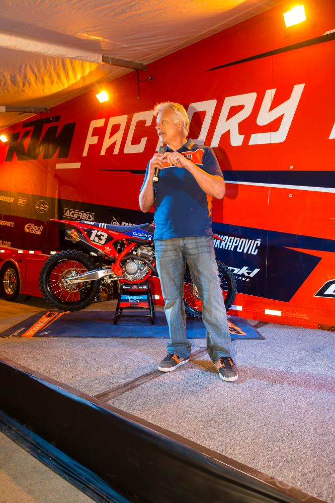 KTMTeamIntroDec2015-Cudby-0089