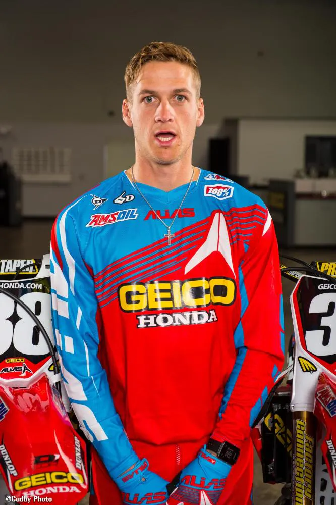 GEICOTeam2016Dec2015-Cudby-293