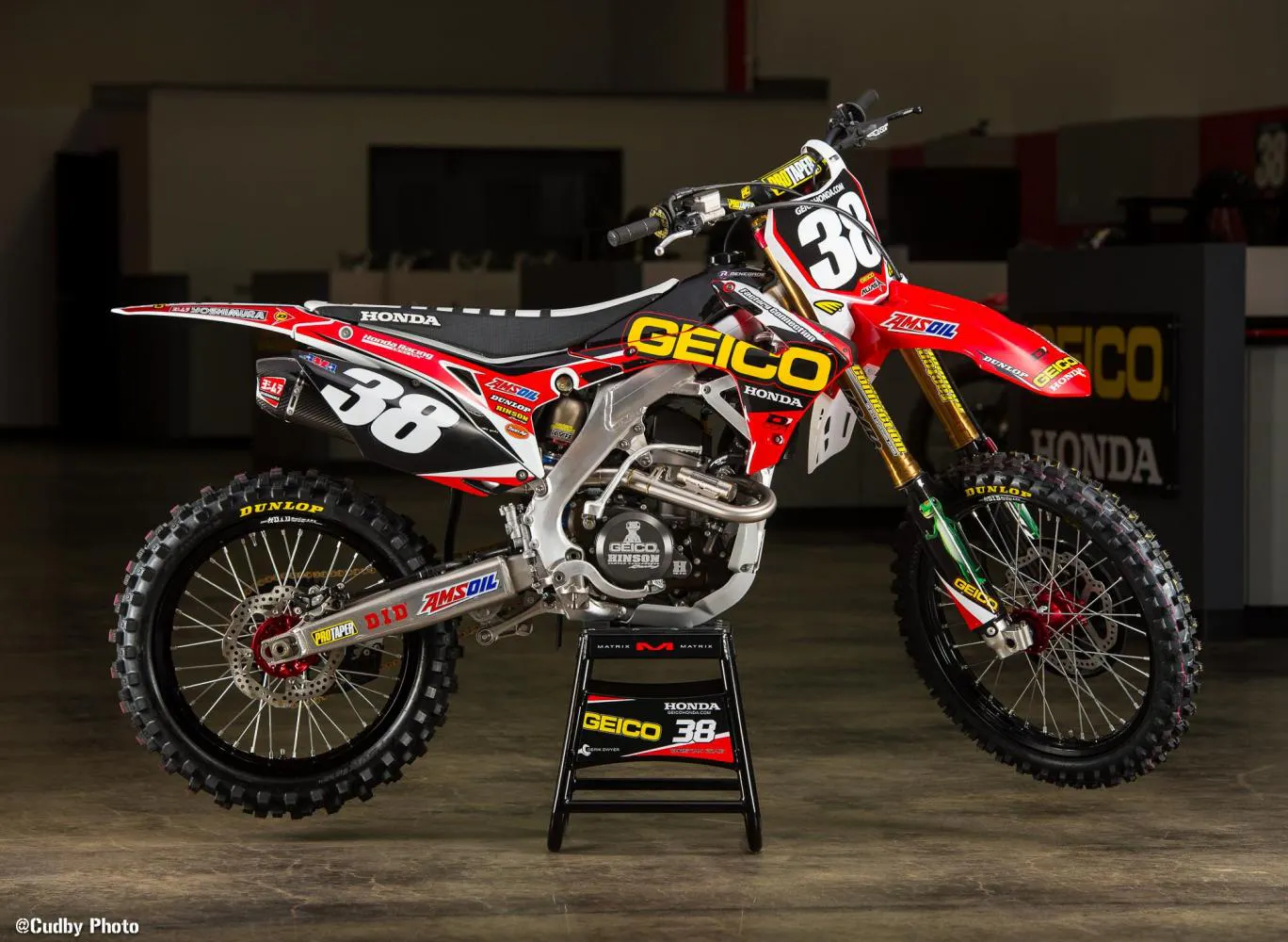 GEICOTeam2016Dec2015-Cudby-009