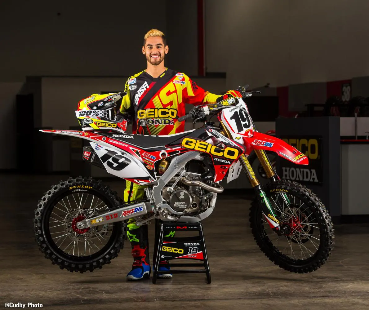 GEICOTeam2016Dec2015-Cudby-103