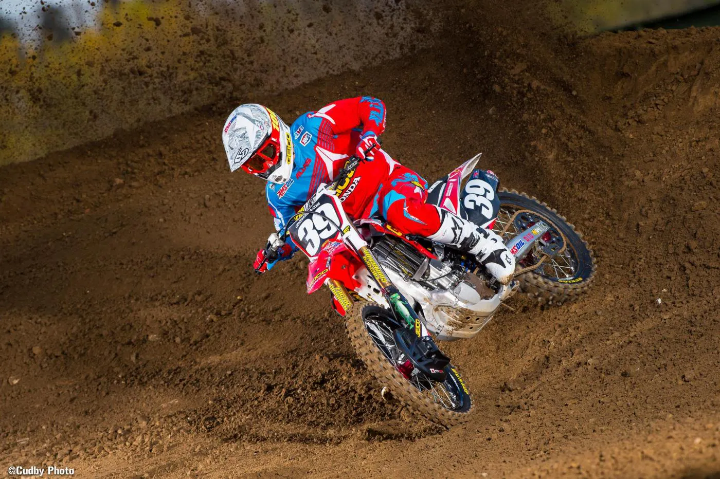 GEICOTeam2016Dec2015-Cudby-559