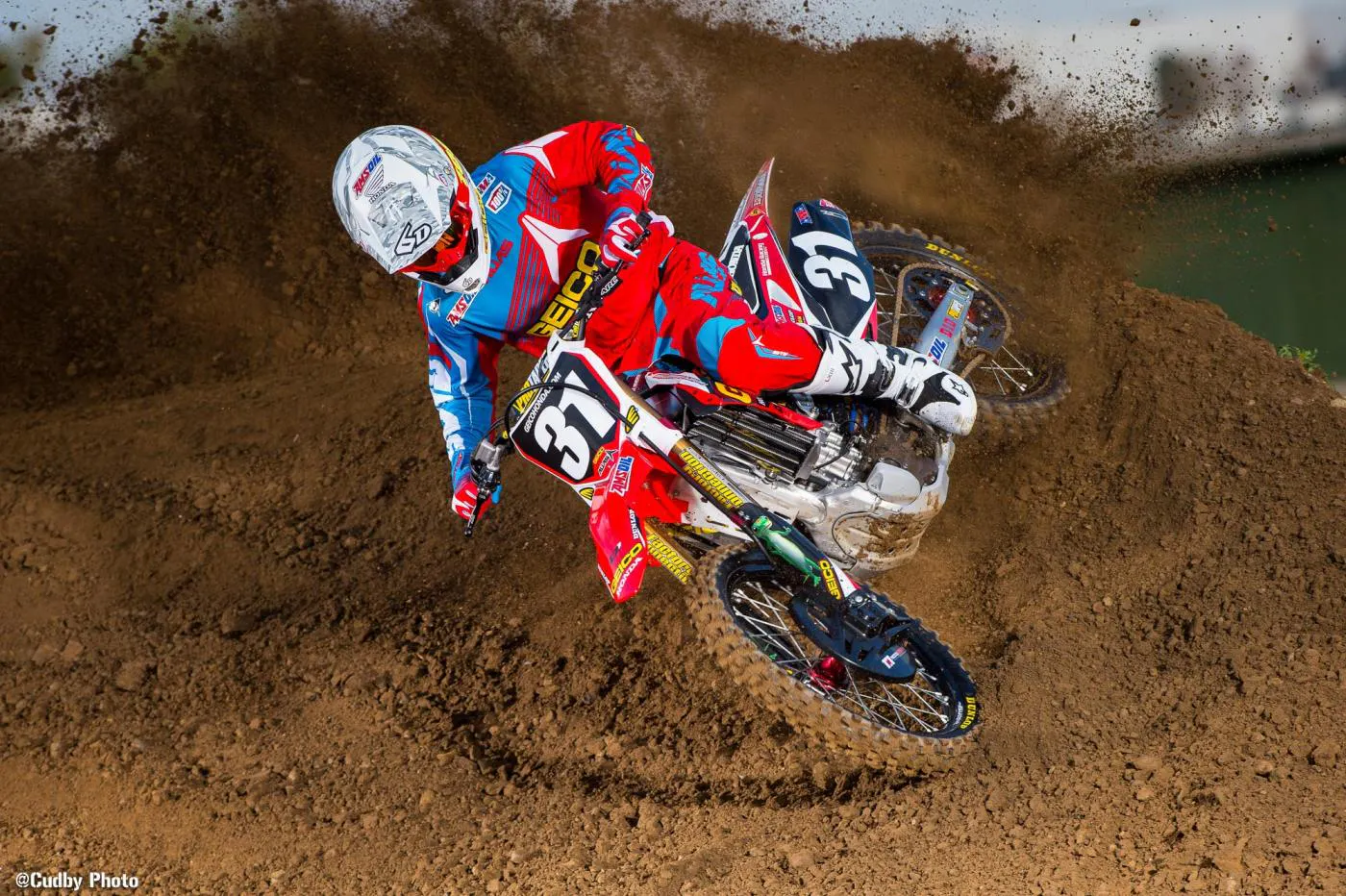 GEICOTeam2016Dec2015-Cudby-564