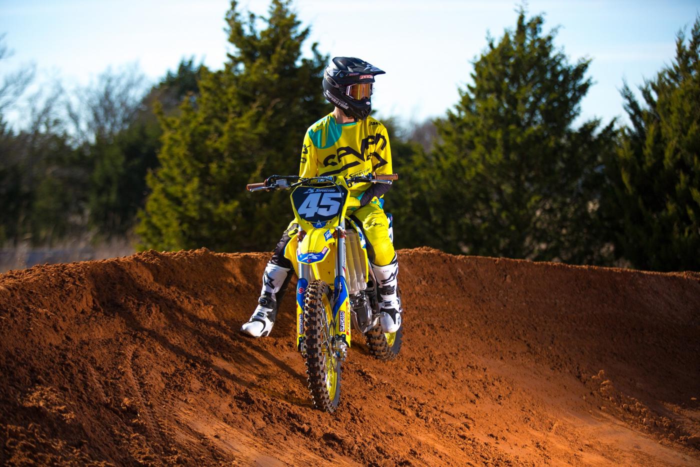 Cunningham_Corner_Stand_1