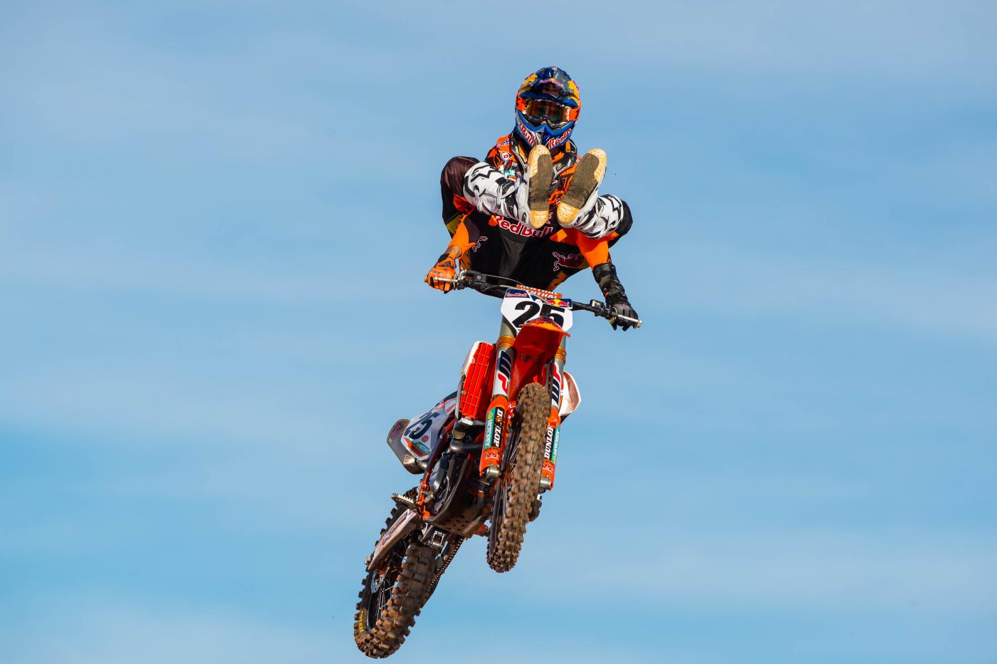 132300_Marvin_Musquin_KTM_450_SX-F_2015