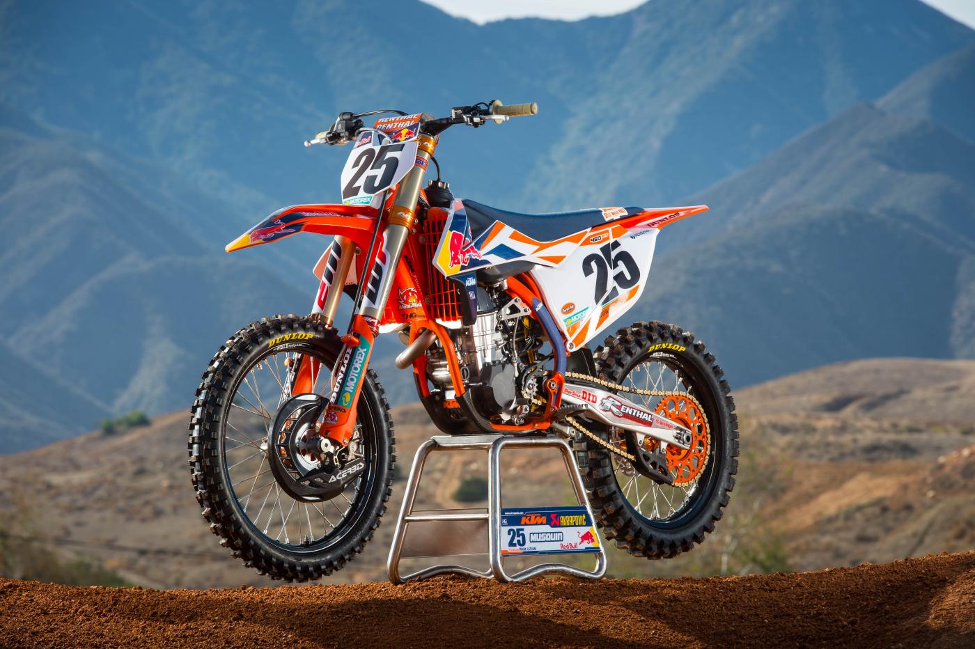 132360_Marvin_Musquin_KTM_450_SX-F_2015