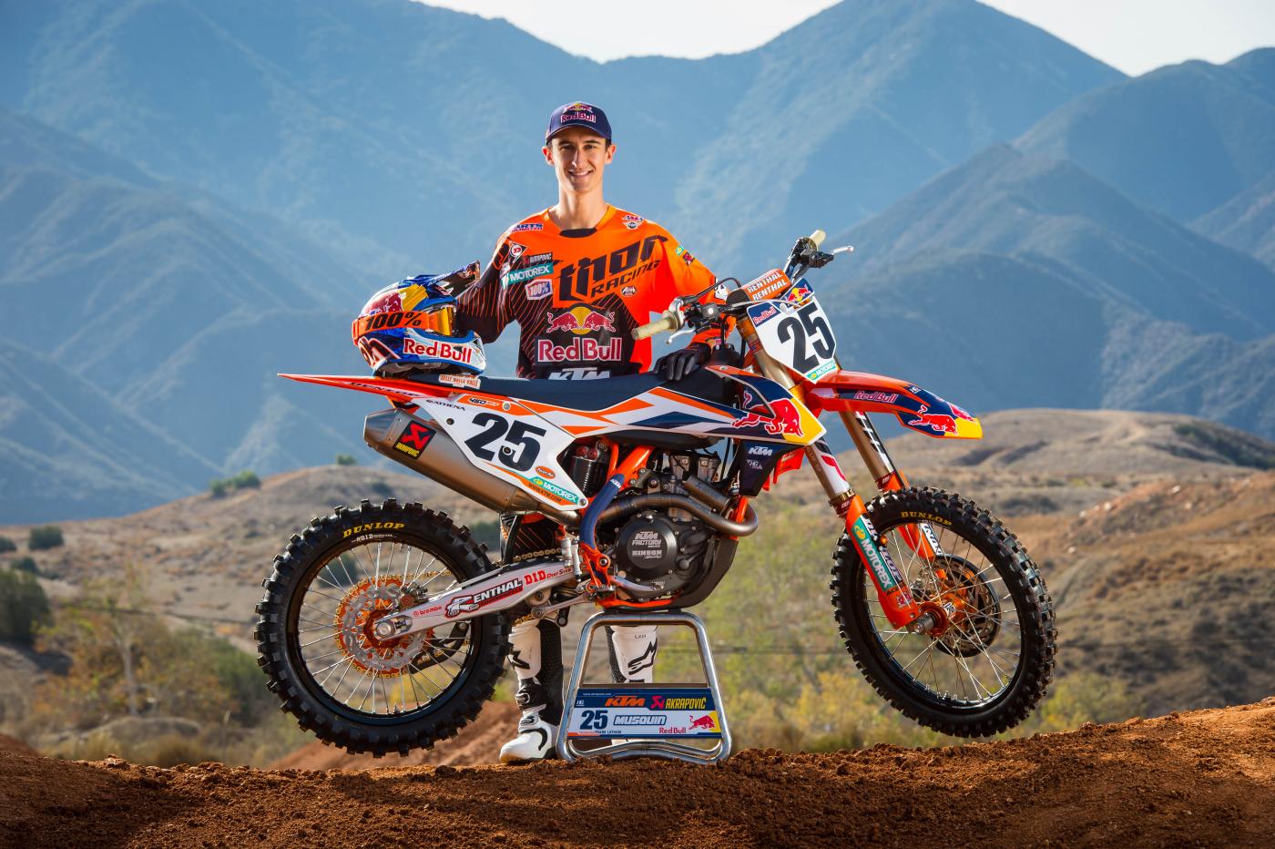132369_Marvin_Musquin_KTM_450_SX-F_2015