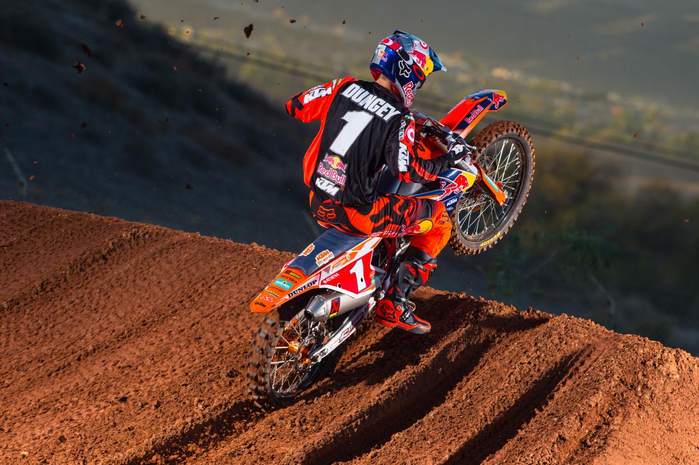 132403_Ryan_Dungey_KTM_450_SX-F_2015