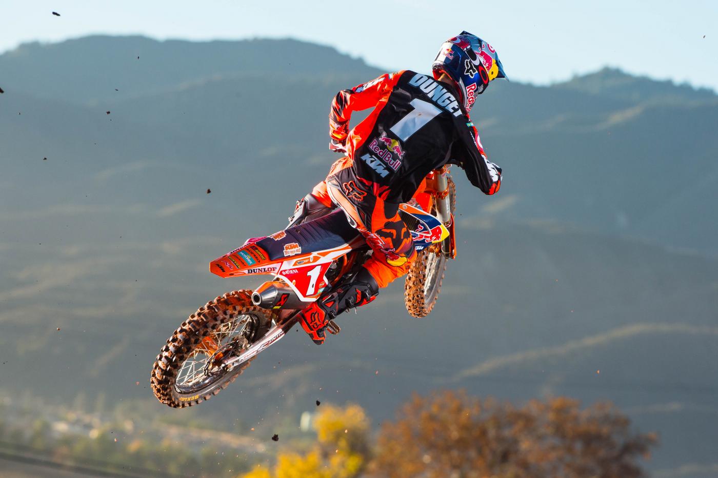 132412_Ryan_Dungey_KTM_450_SX-F_2015