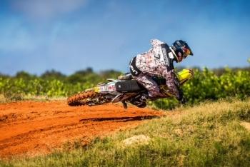 DC Shoes Agrees to Deal with James Stewart