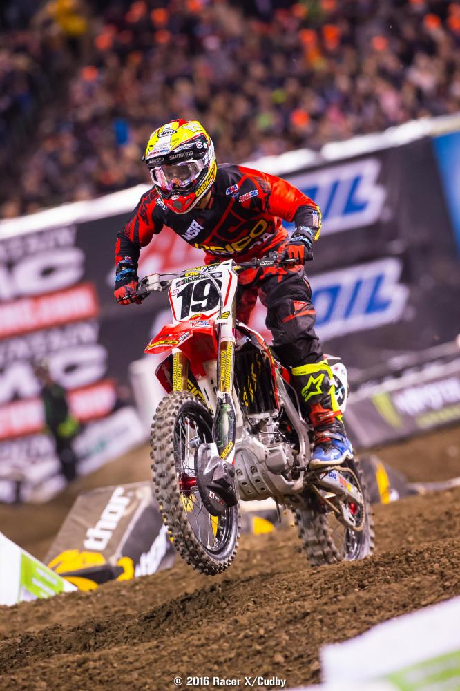Bogle-Anaheim1SX2016-Cudby-071