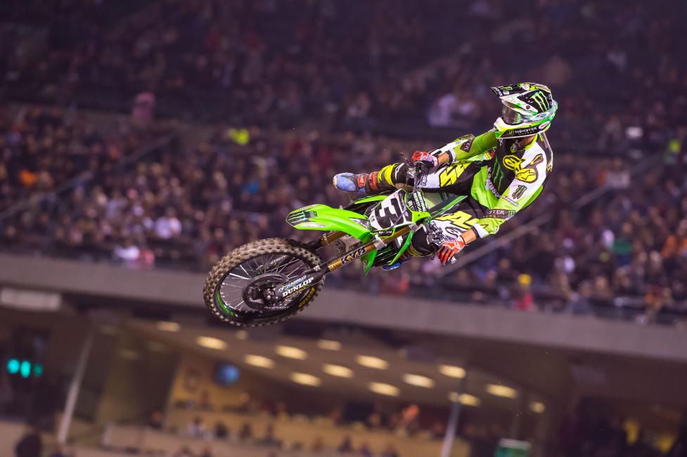 Tomac solid in green debut.