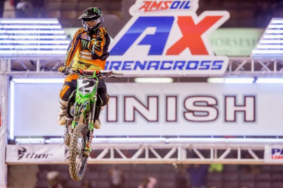 Hayes posted the first Main Event sweep of the 2016 season.