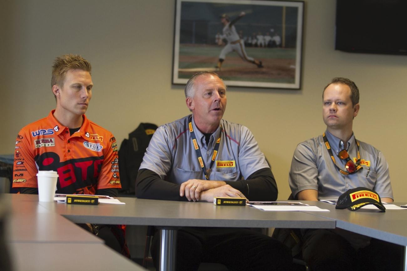 Racer X Films: Andrew Short and the Pirelli MX32 Pro