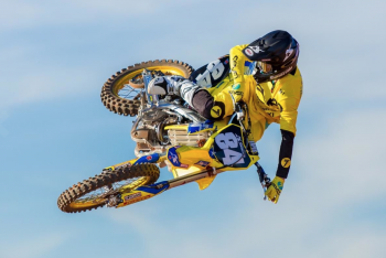 MotoIce Cryotherapy Compression Wrap Now Available