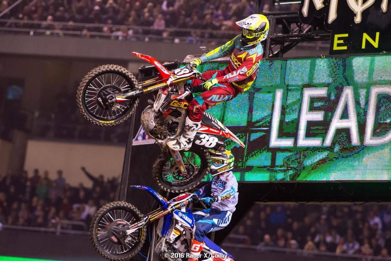 Sunday Morning Headlines