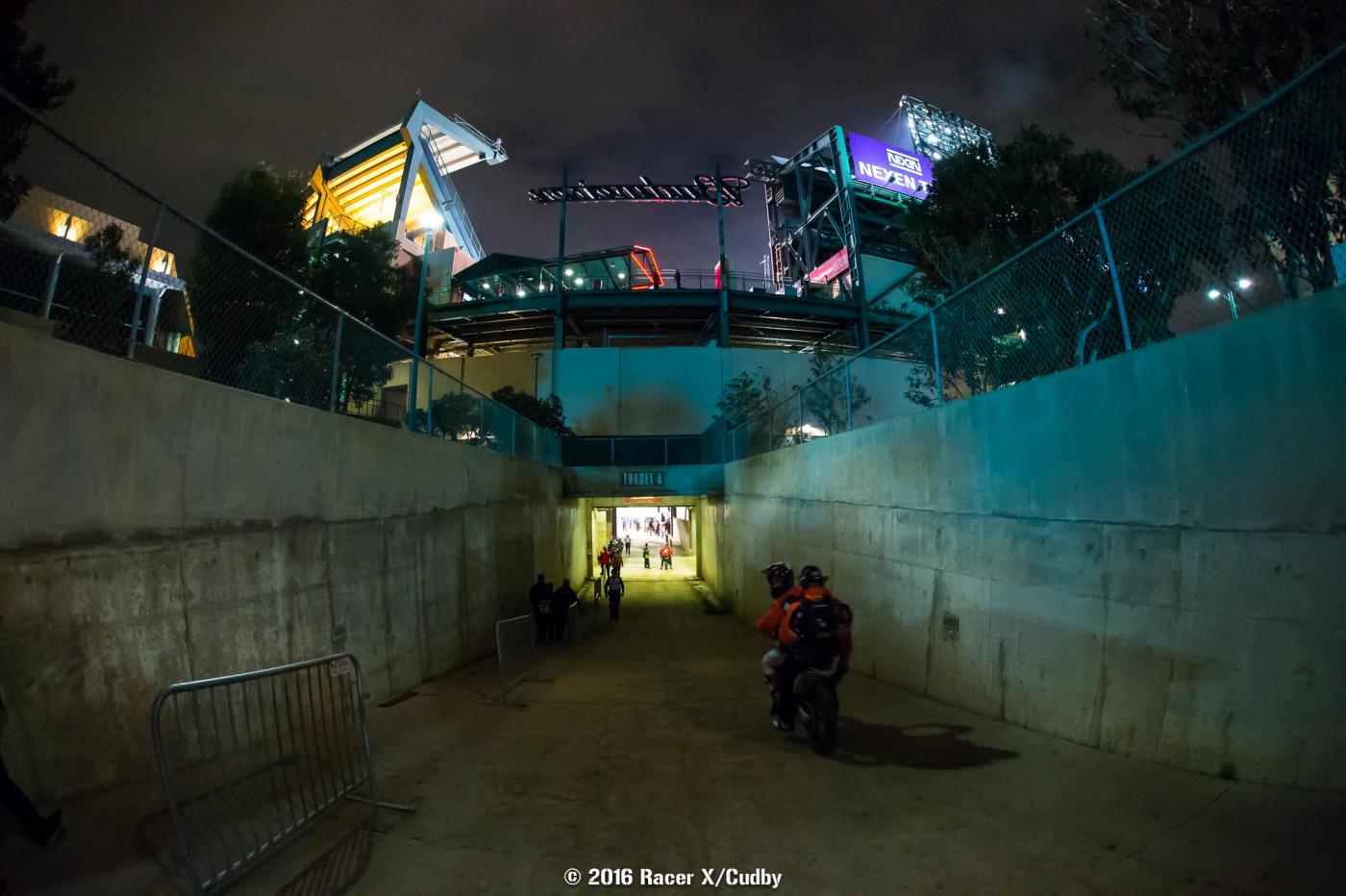 Misc-Anaheim2SX2016-Cudby-173