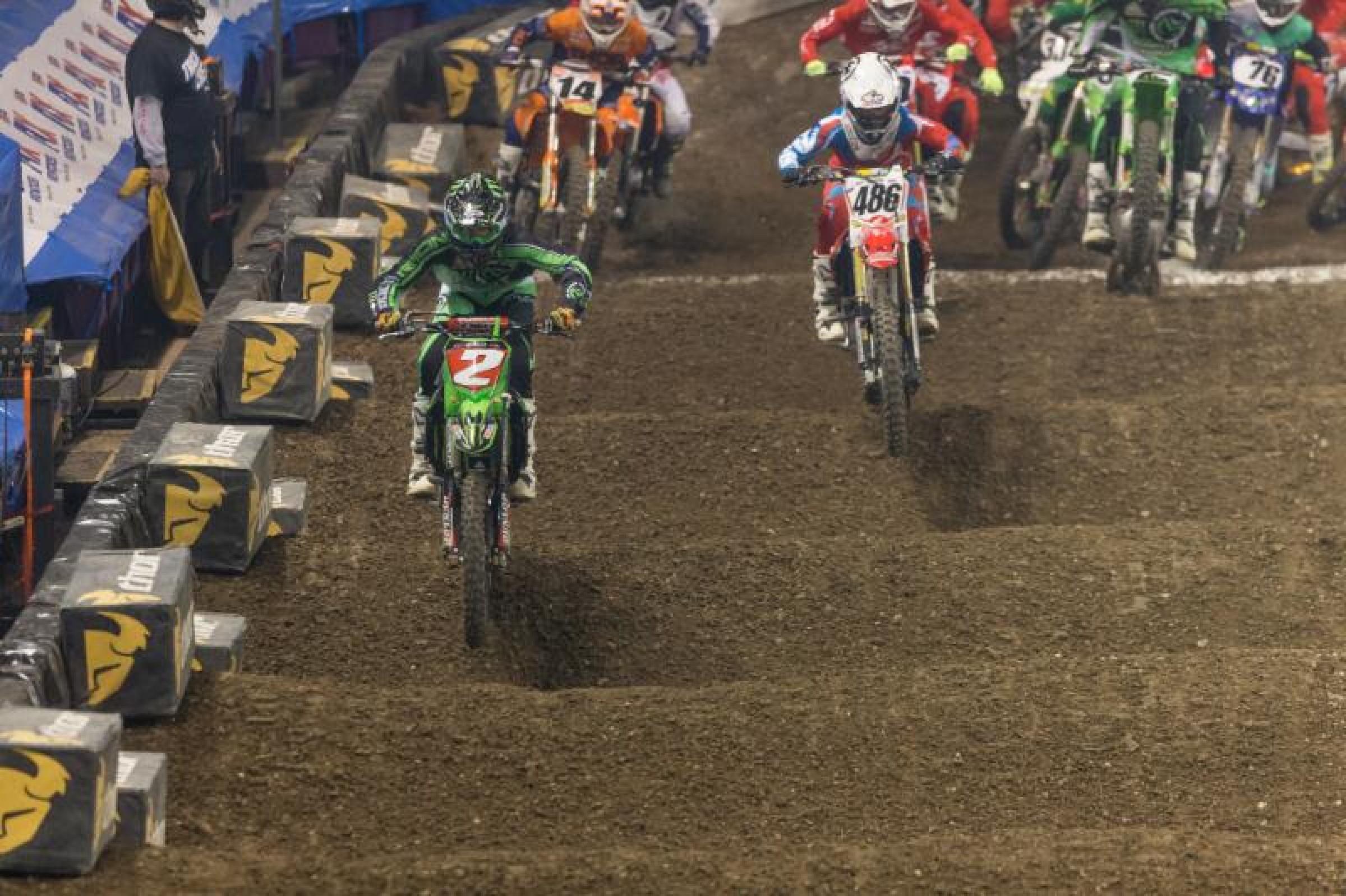 Hayes (2) narrowly missed out on the win.