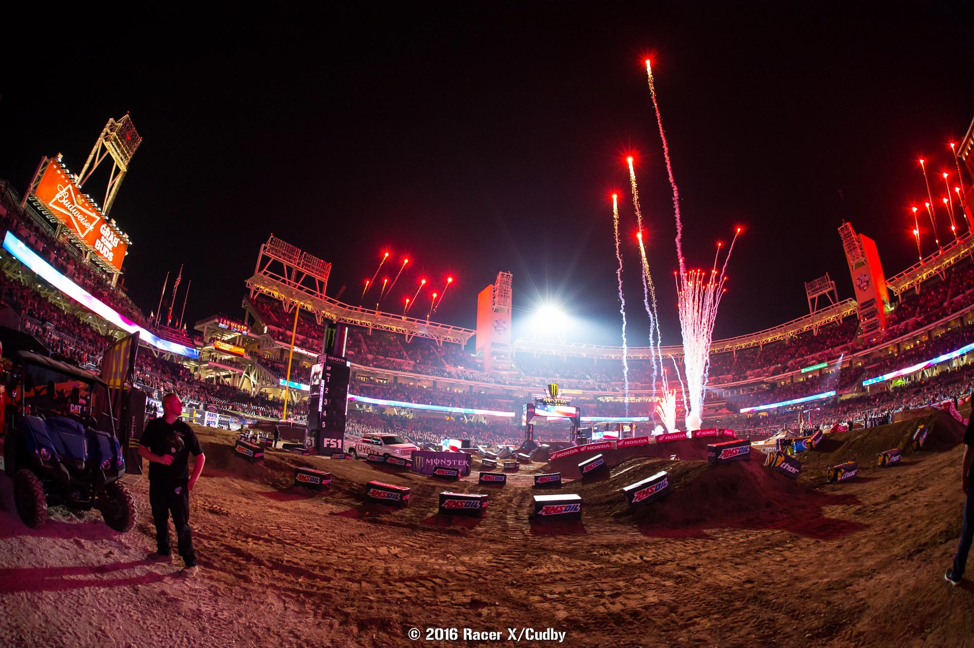 Misc-SanDiego2SX2016-Cudby-353