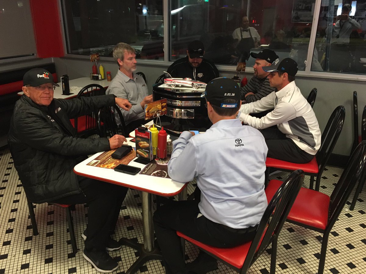 That's Coy in the back probably trying to find supercross results.