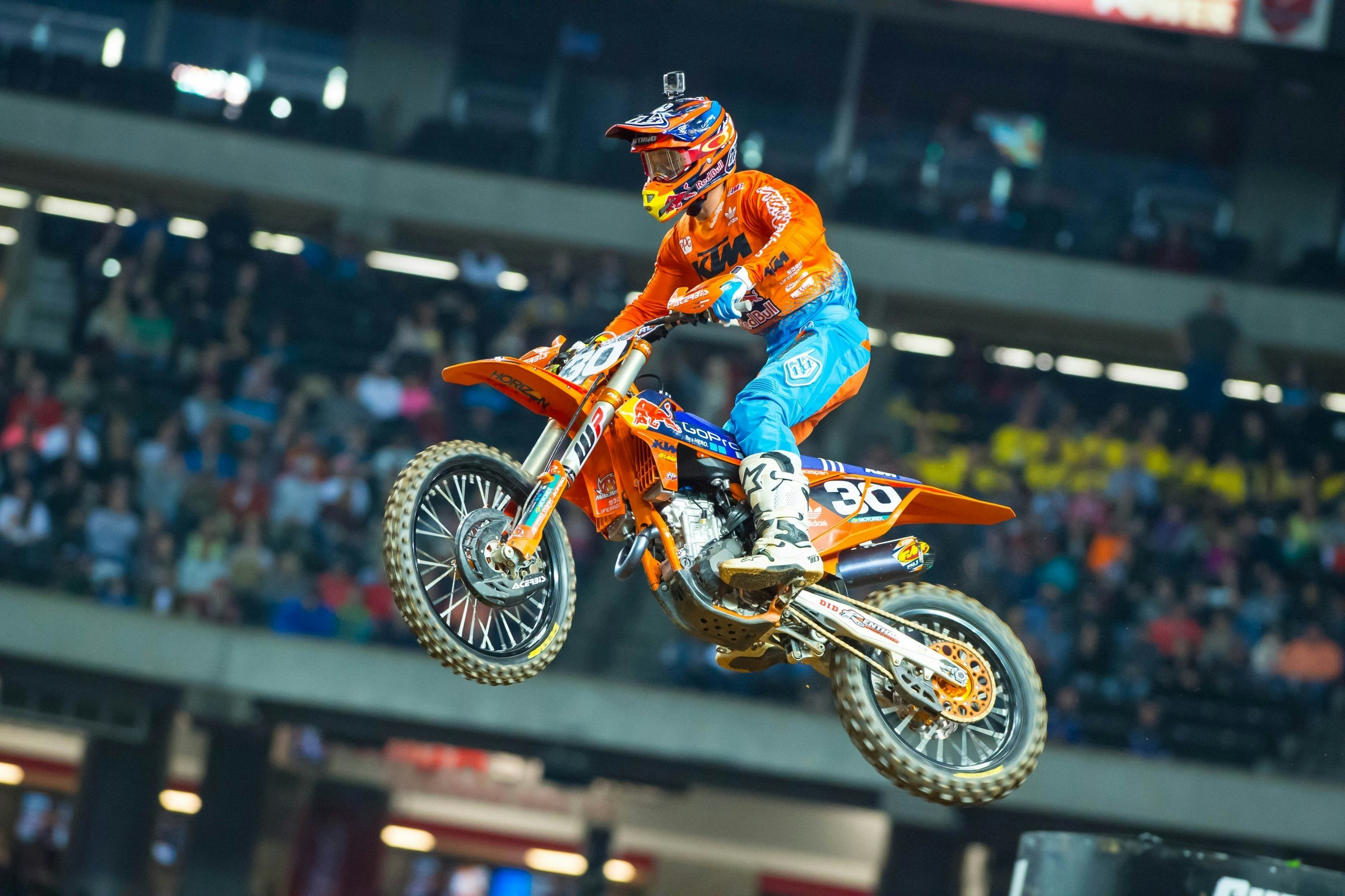 KTM Unveils New KTM TLD SE Starburst Gear