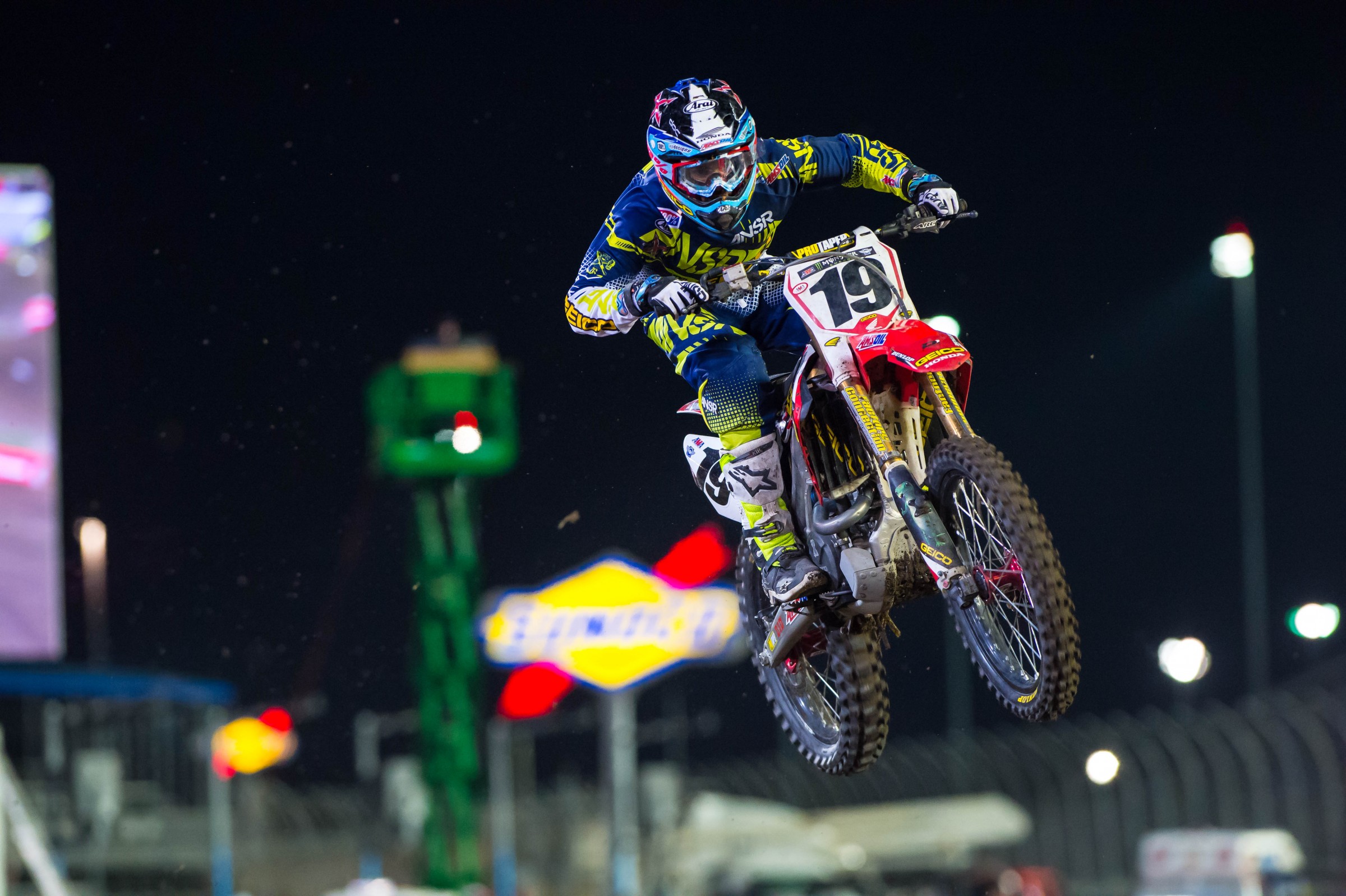 Bogle is 16th in 450SX points.