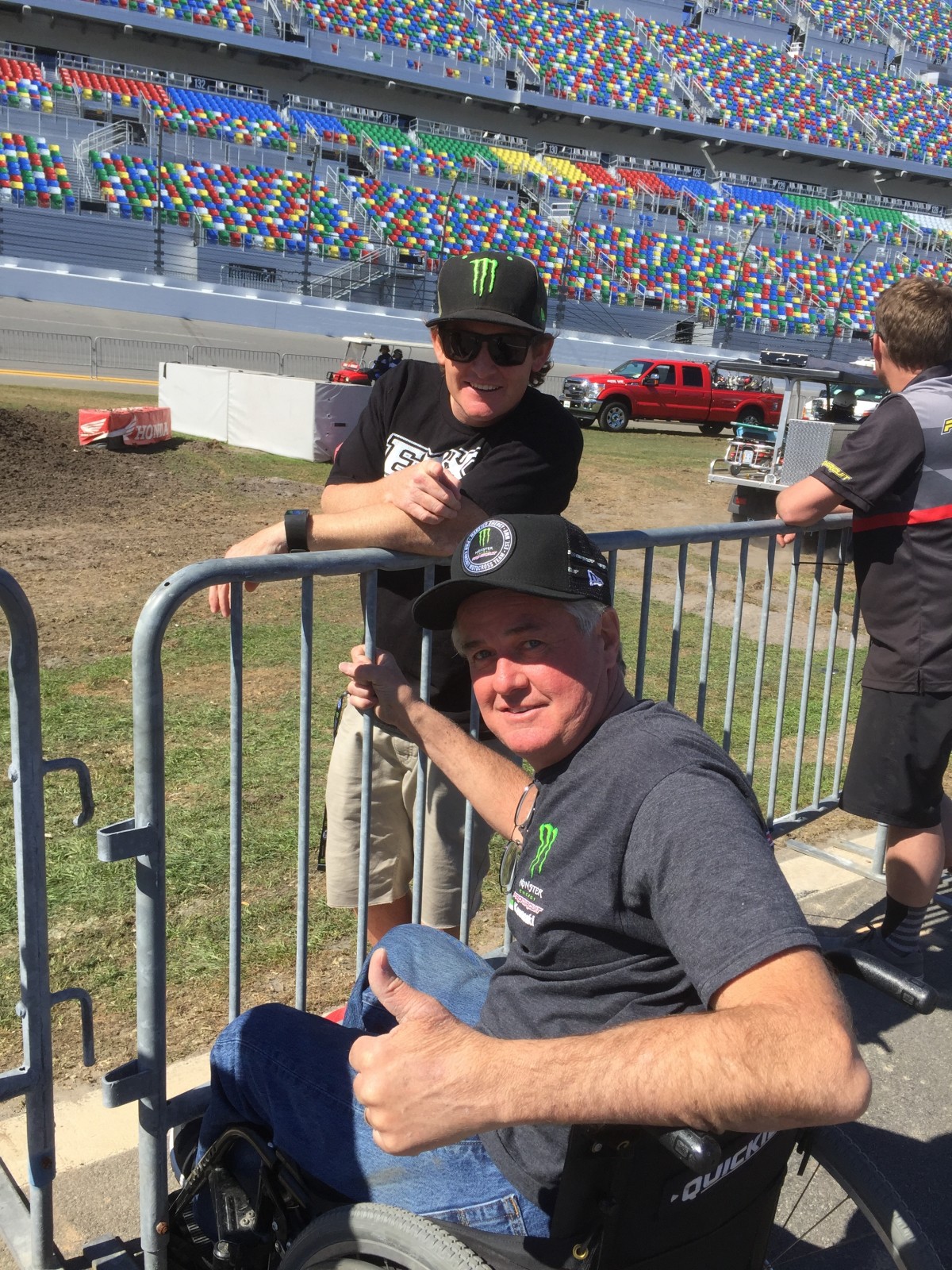 Just as he always does, Mitch Payton stuck around to watch the amateurs and visit with his old friend Ricky Carmichael at his namesake race.