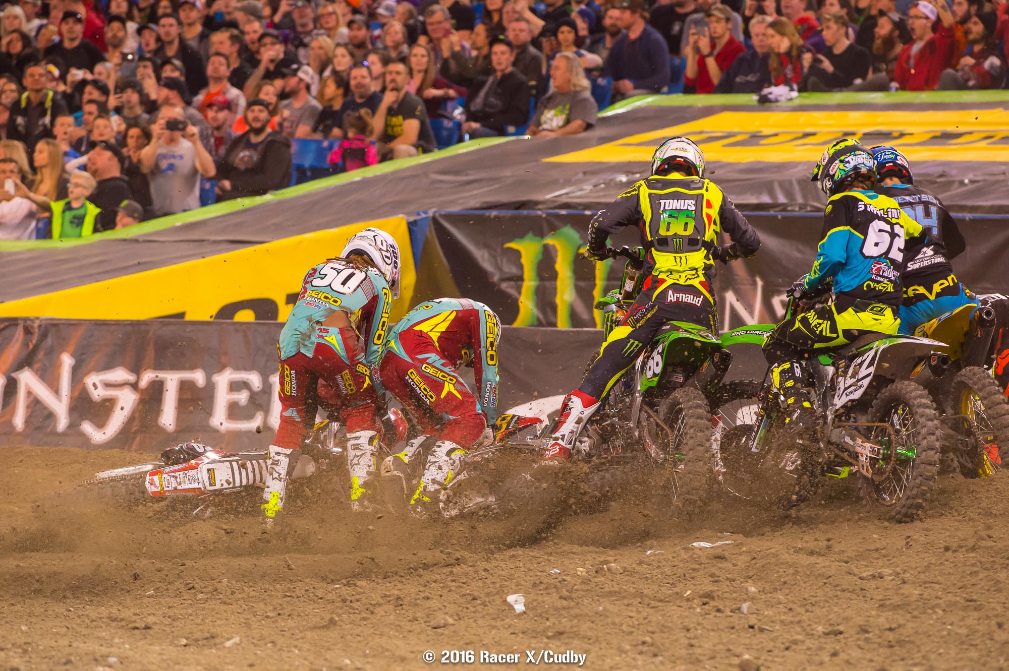 Huge first turn pileup.