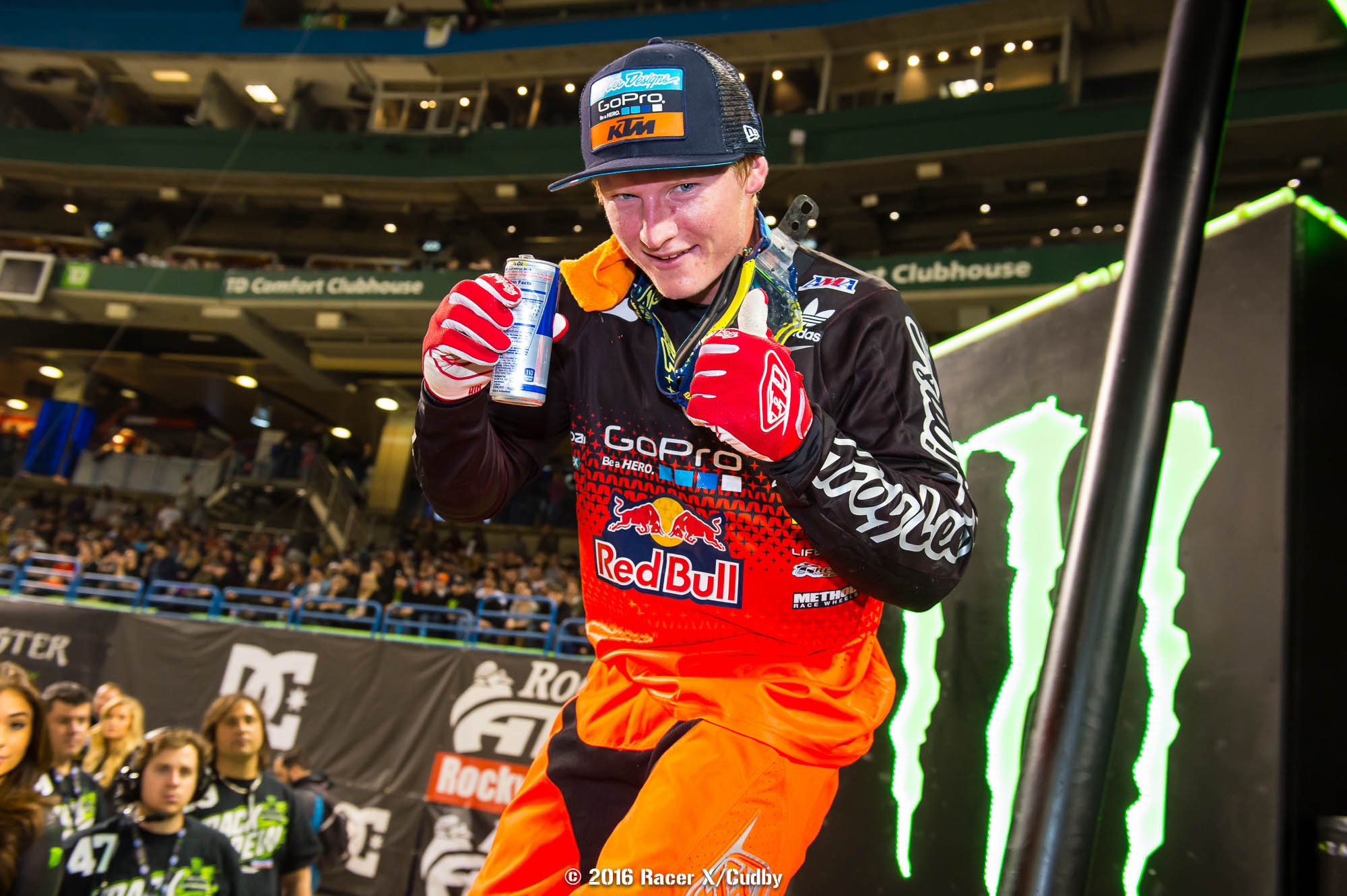 Hill-TorontoSX2016-Cudby-114