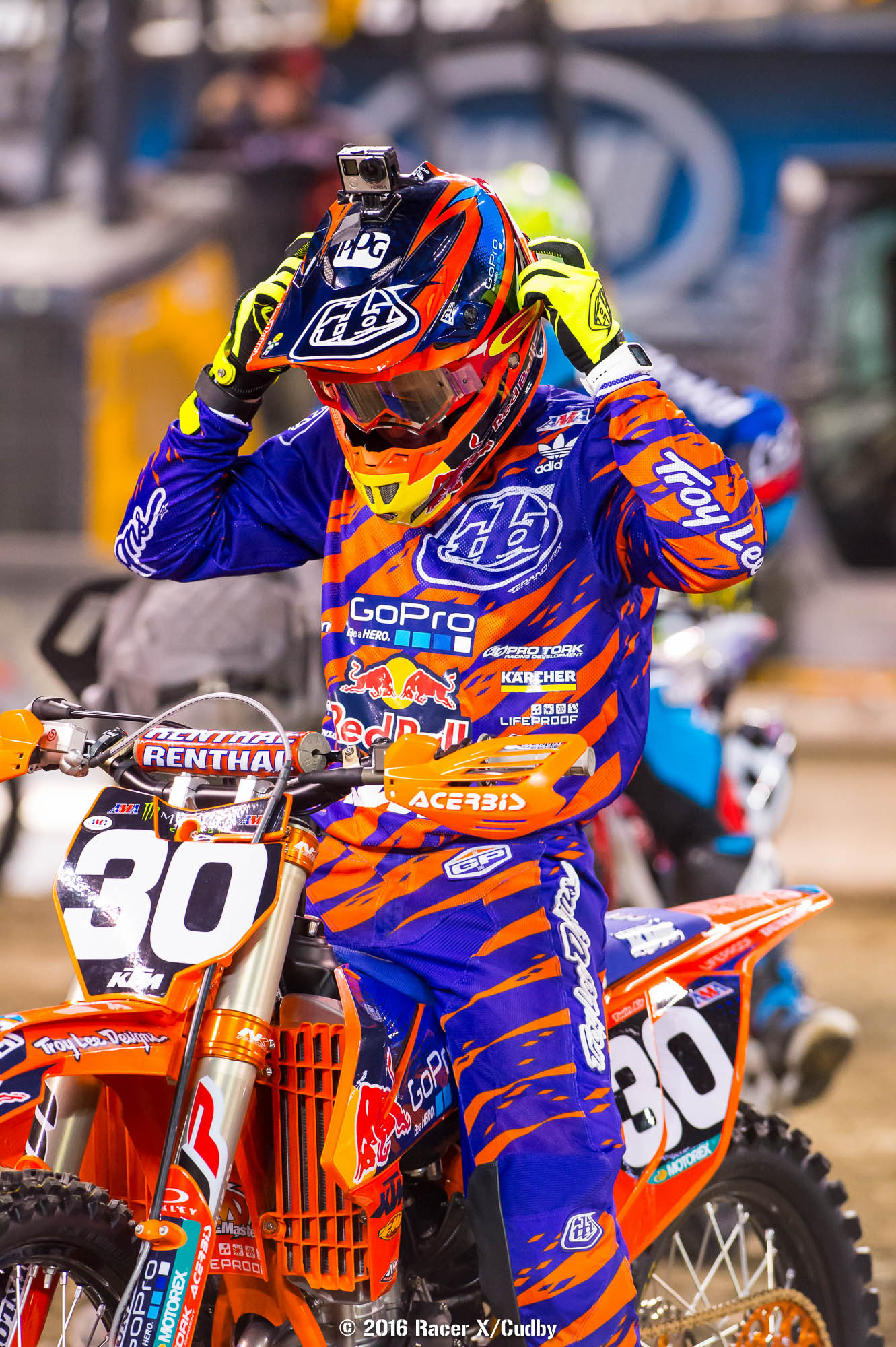 McElrath-TorontoSX2016-Cudby-022
