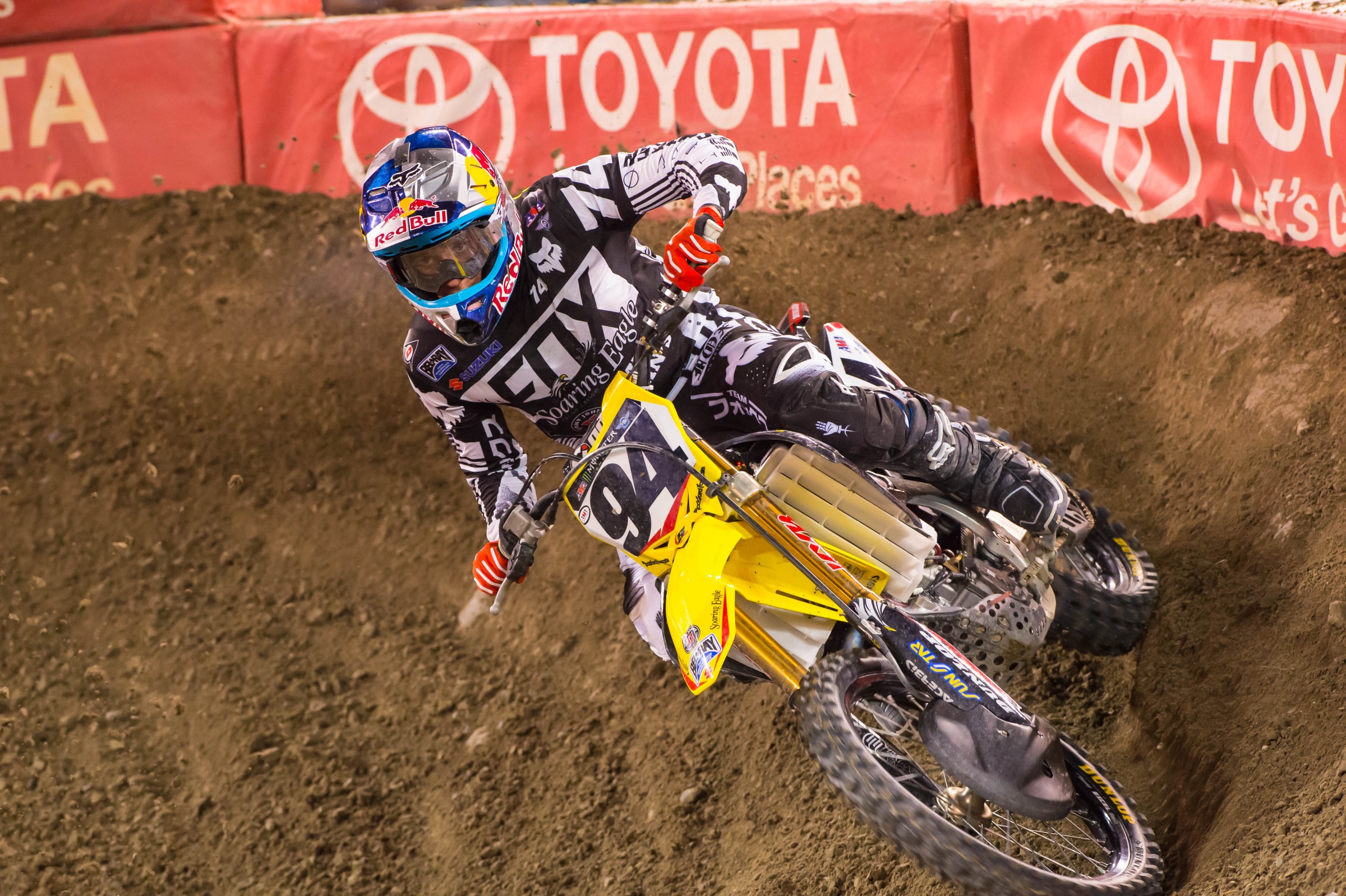 Roczen trails Ryan Dungey by 34 points.
