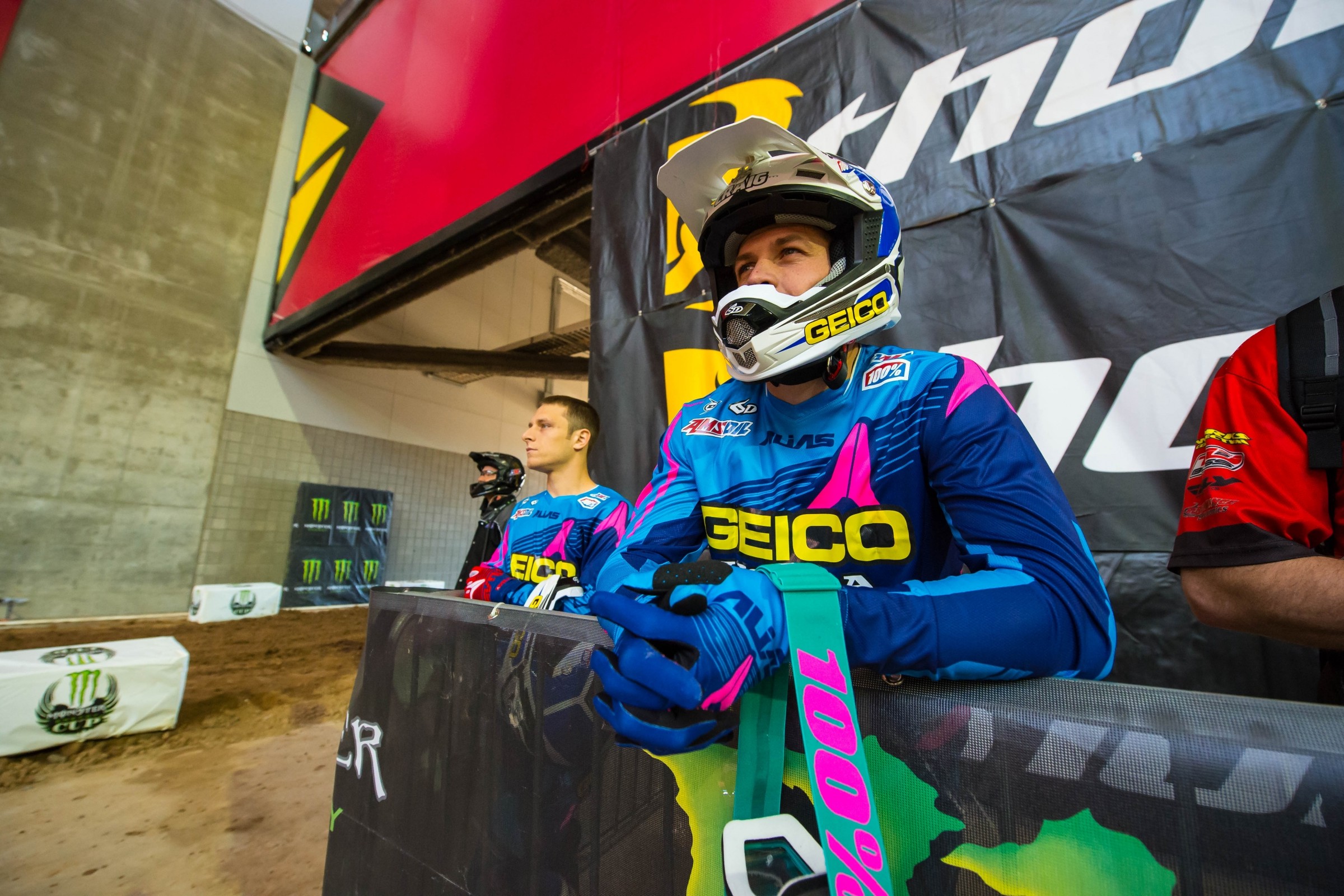 250 Words: The Retreads