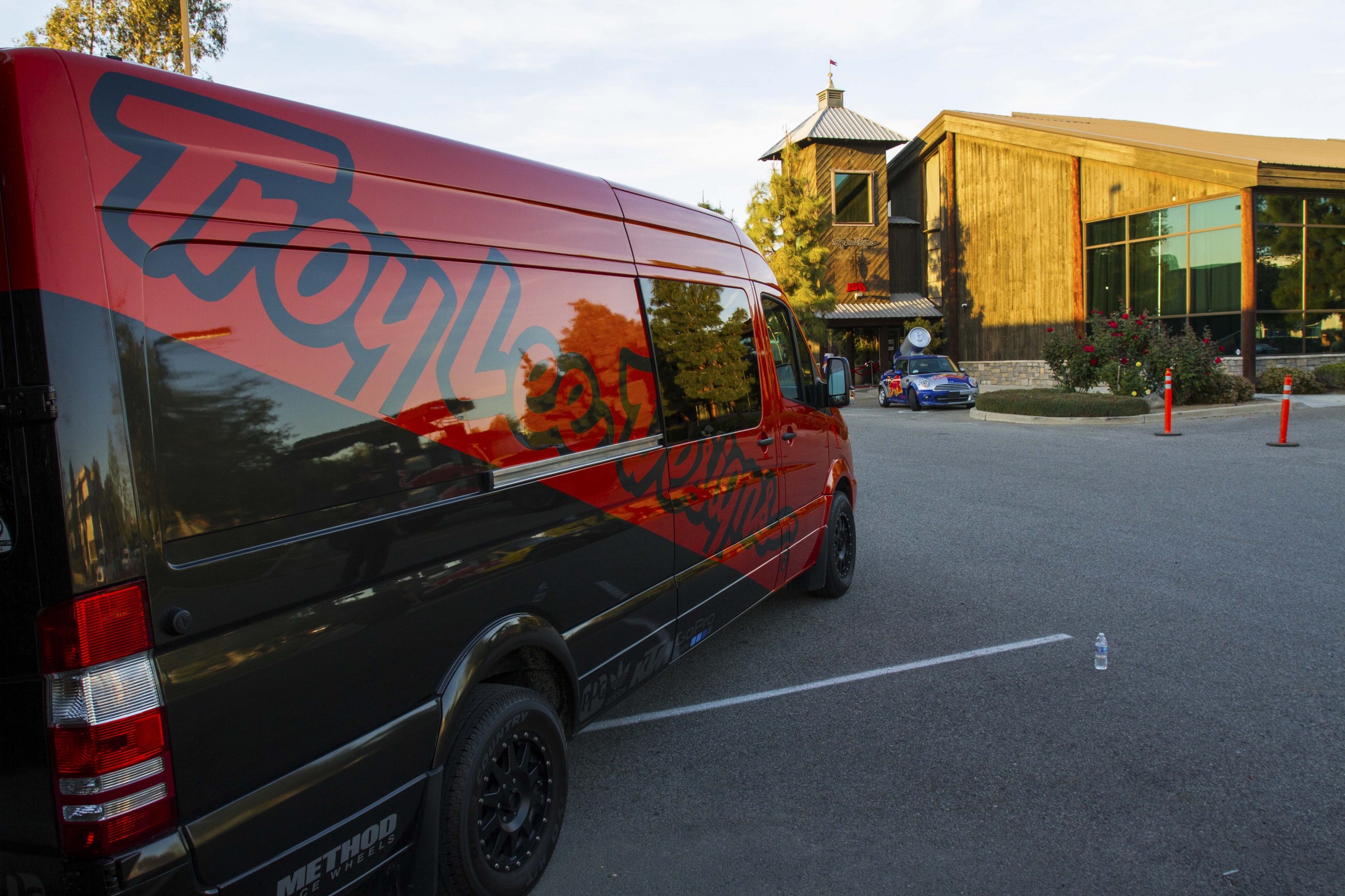 2016-03-24_kscott_TLD_SE4_Party_05