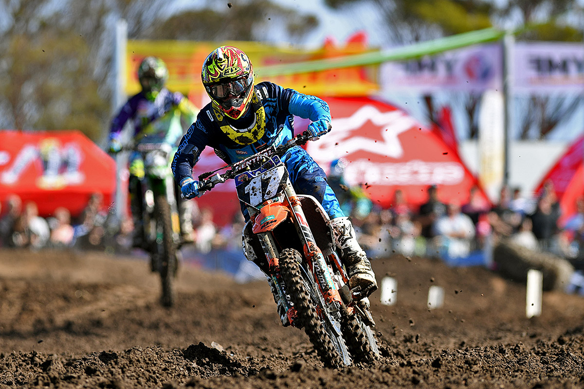 Caleb Ward took the MX2 opener.
