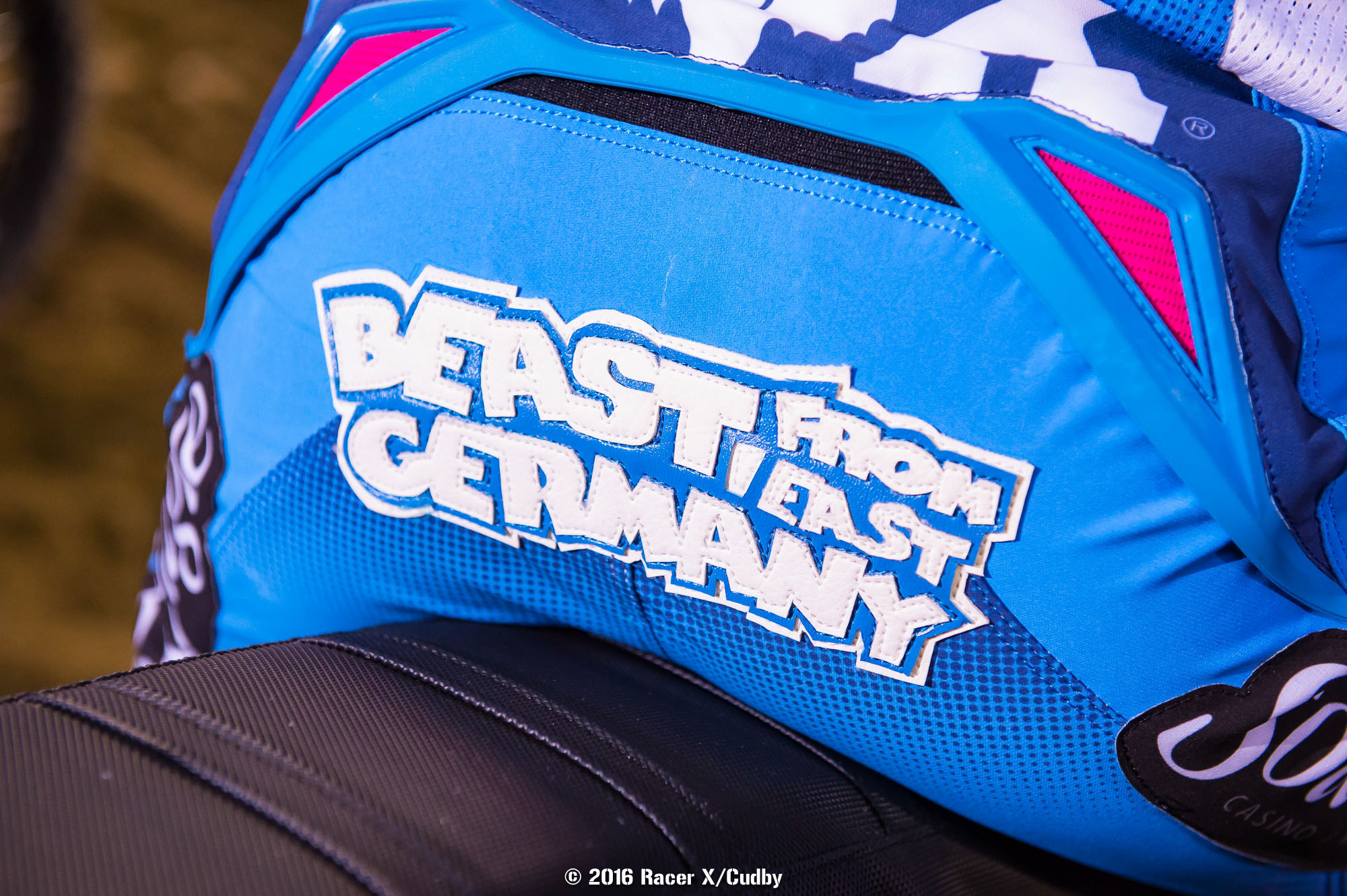 Roczen-IndySX2016-Cudby-005