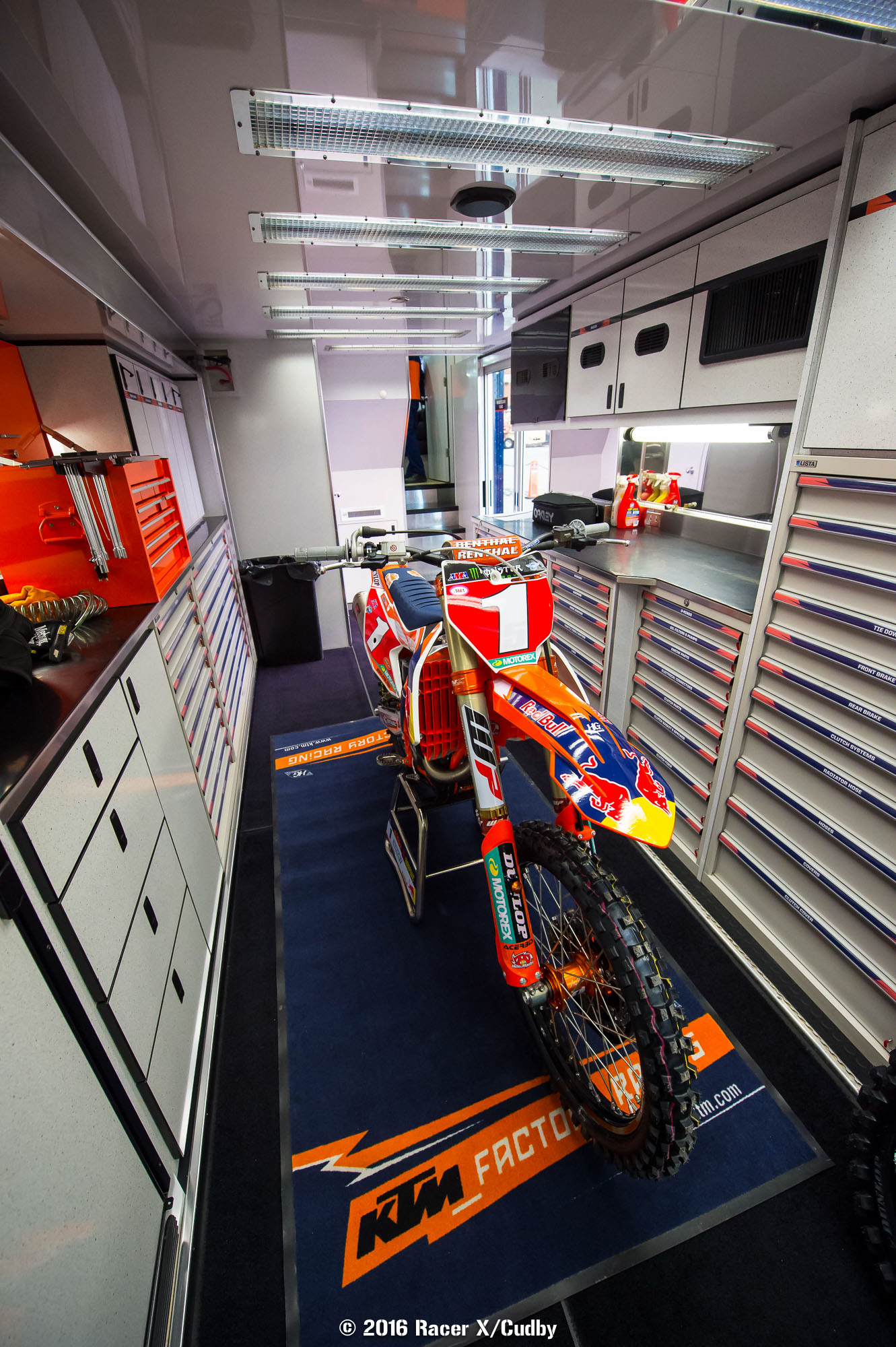 Dungey-IndySX2016-Cudby-006