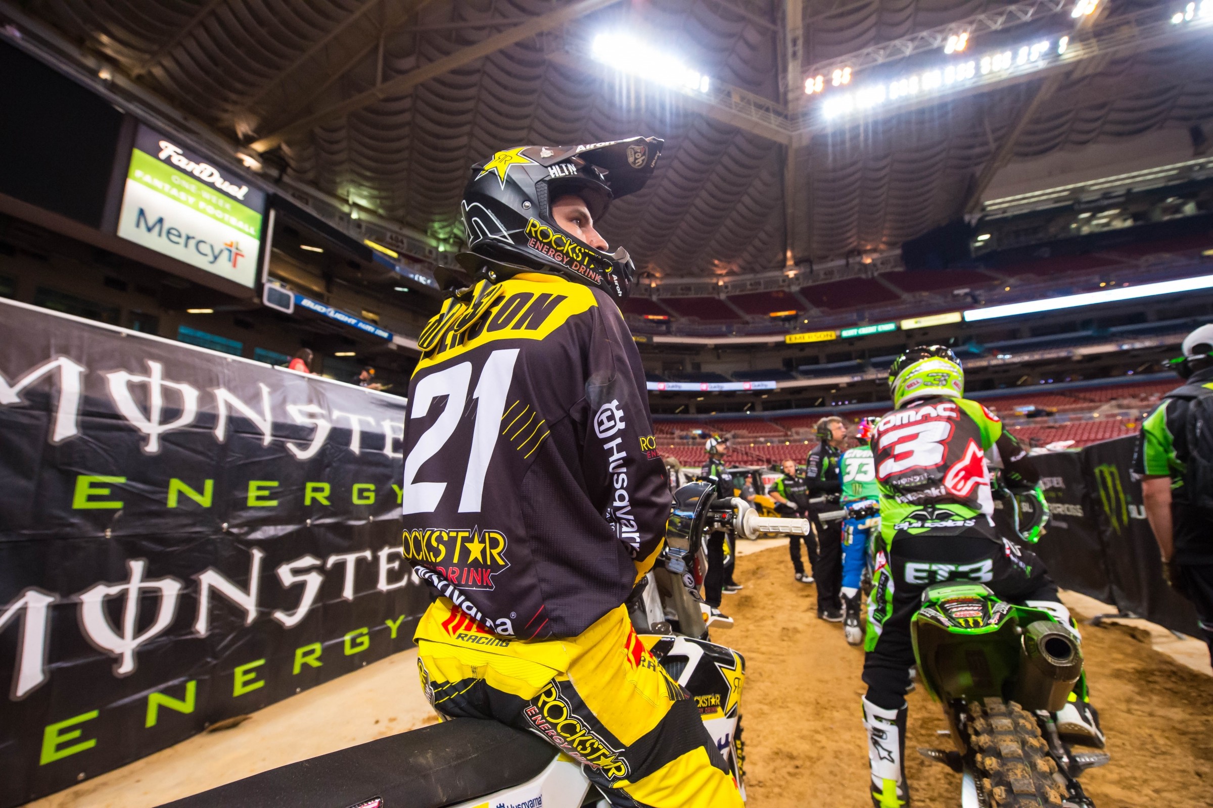 Sign of the (Lap) Times: St. Louis