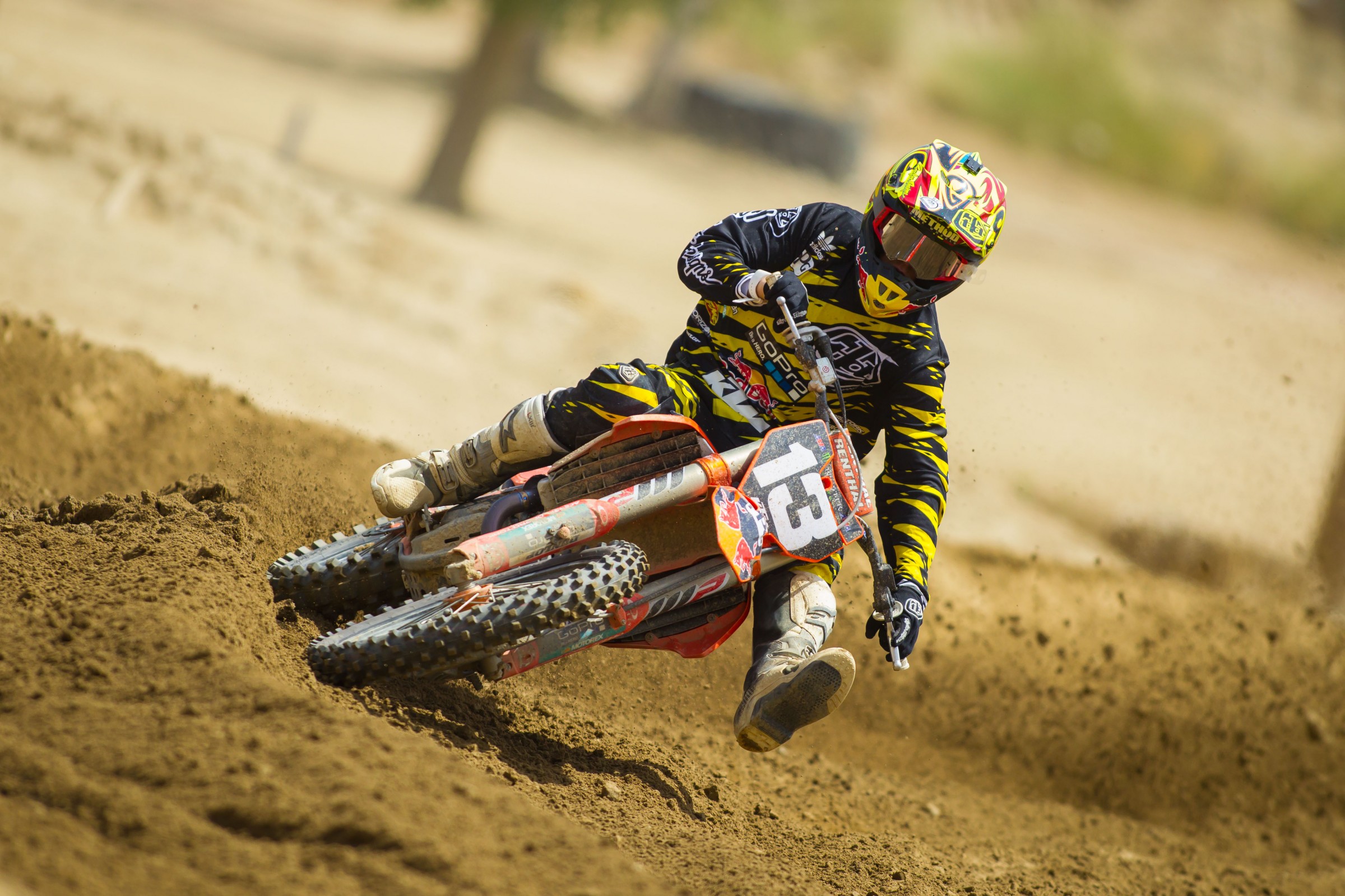 Glen_Helen_4-21_|_Owens_28