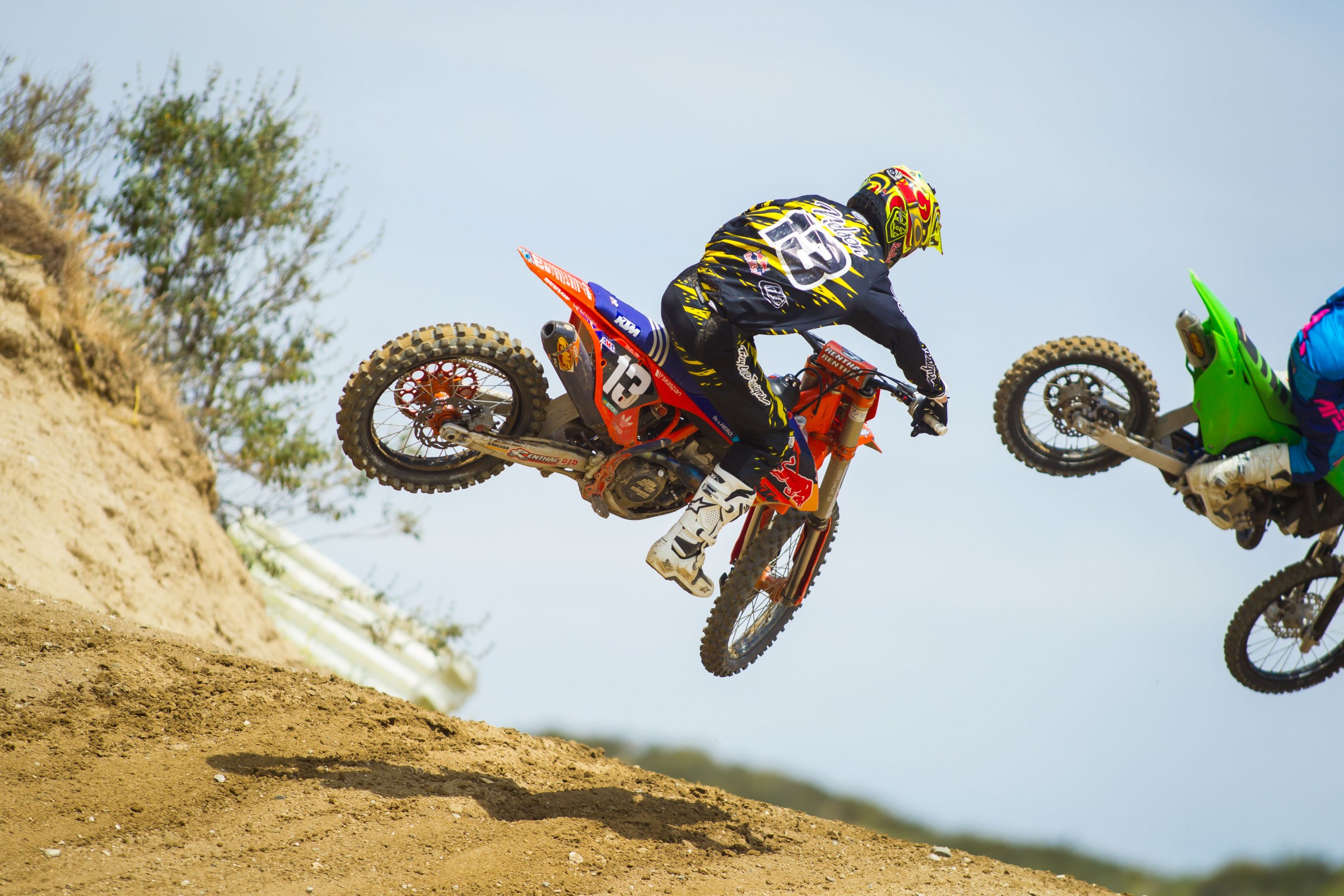 Glen_Helen_4-21_|_Owens_25