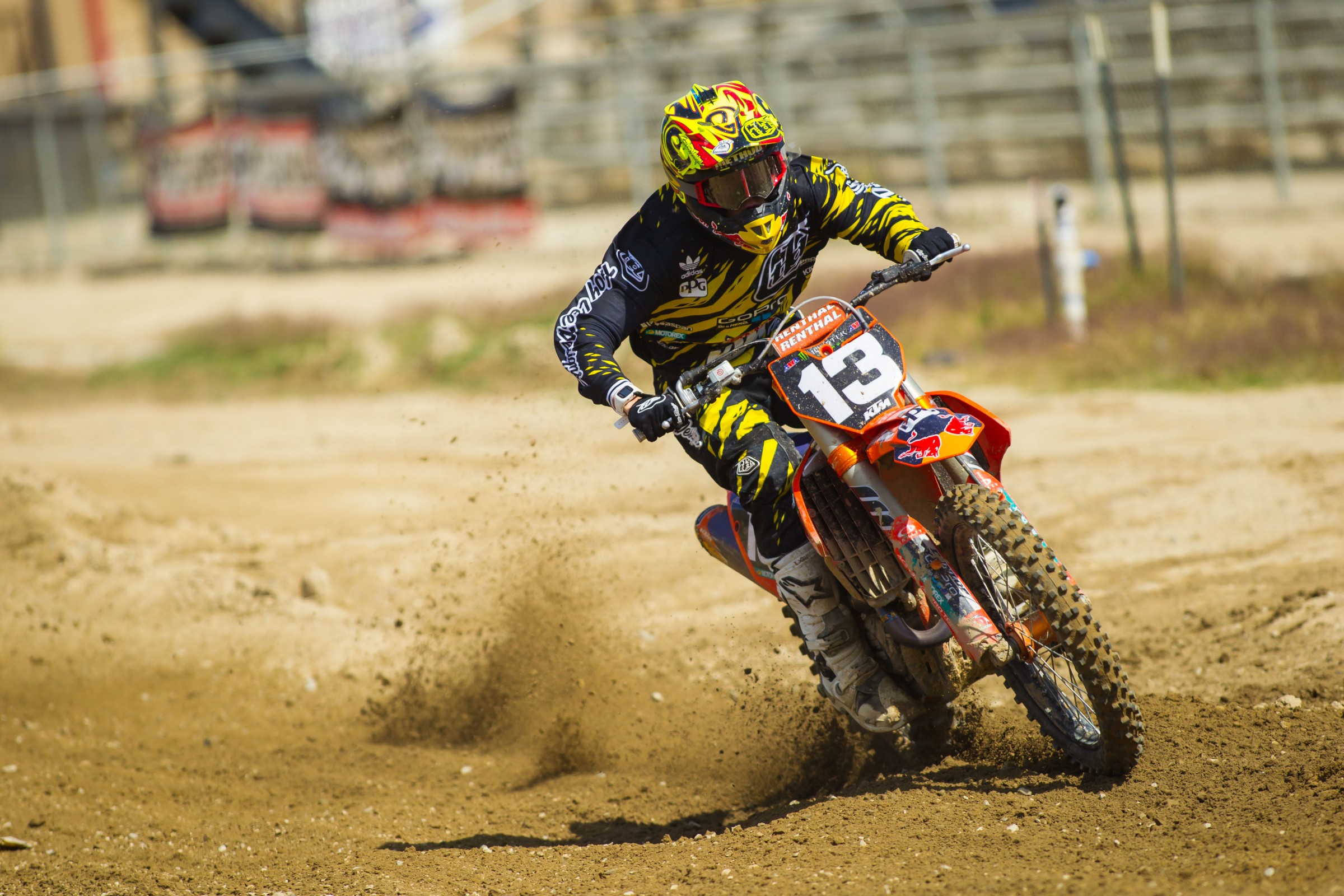 Glen_Helen_4-21_|_Owens_7