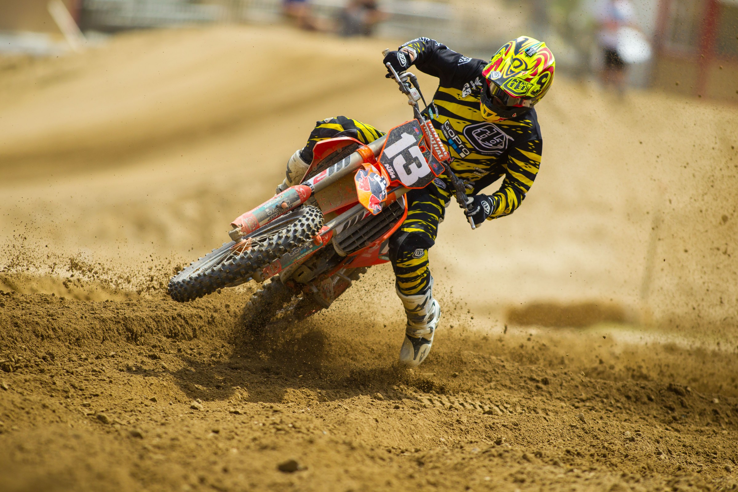 Glen_Helen_4-21_|_Owens_34