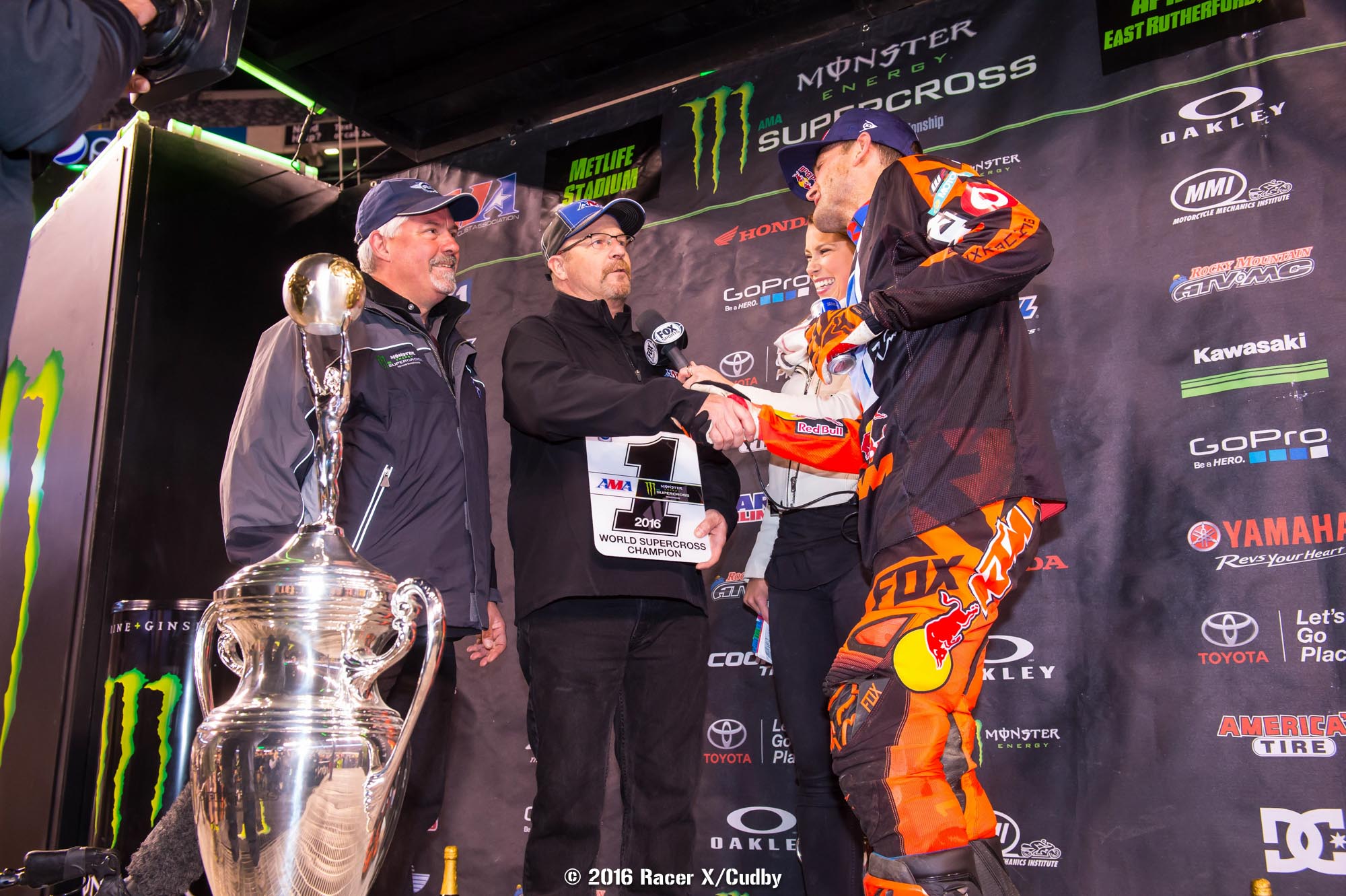 Dungey-EastRutherfordSX2016-Cudby-068