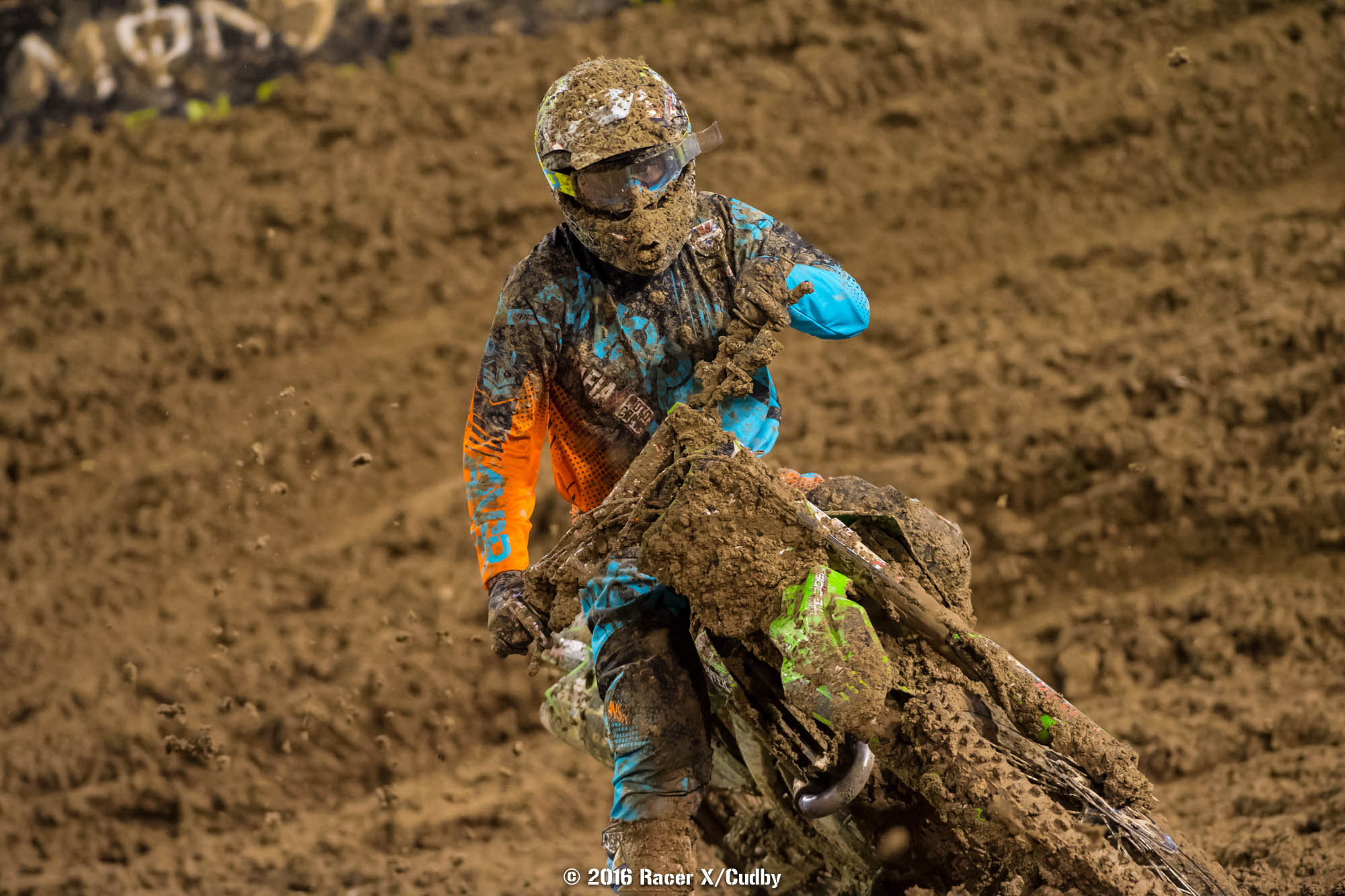 Wey-VegasSX2016-Cudby-003