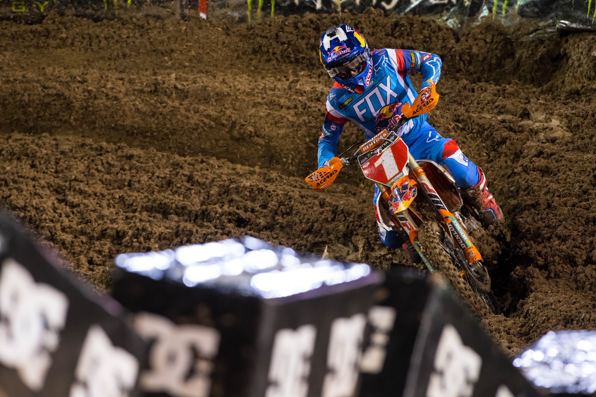 “Mud doesn’t come easy to me.