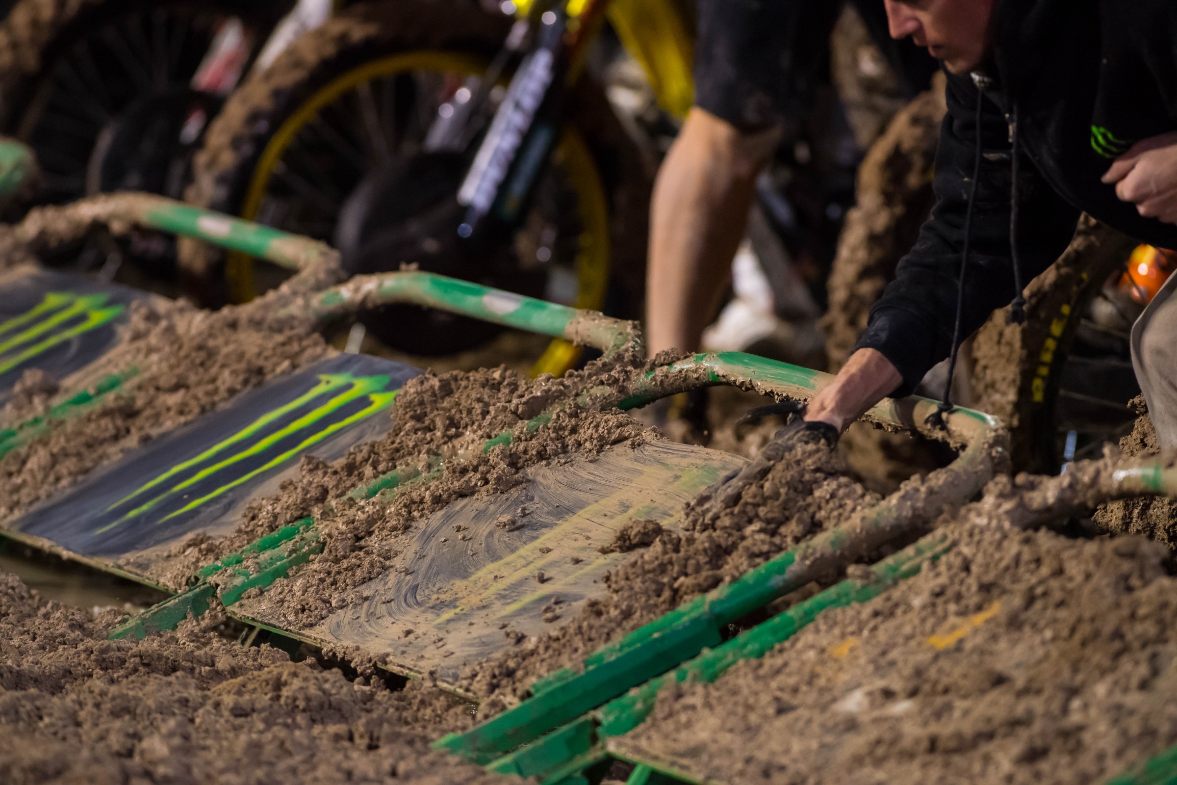 Sign of the (Lap) Times: Las Vegas