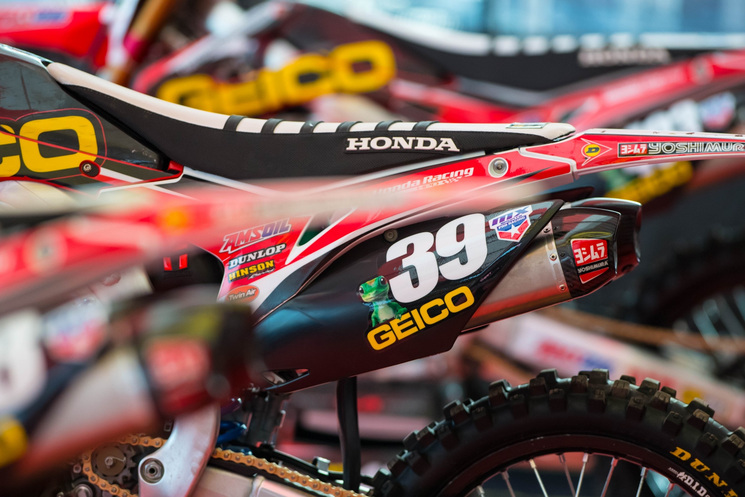 250 Words: Waiting Game