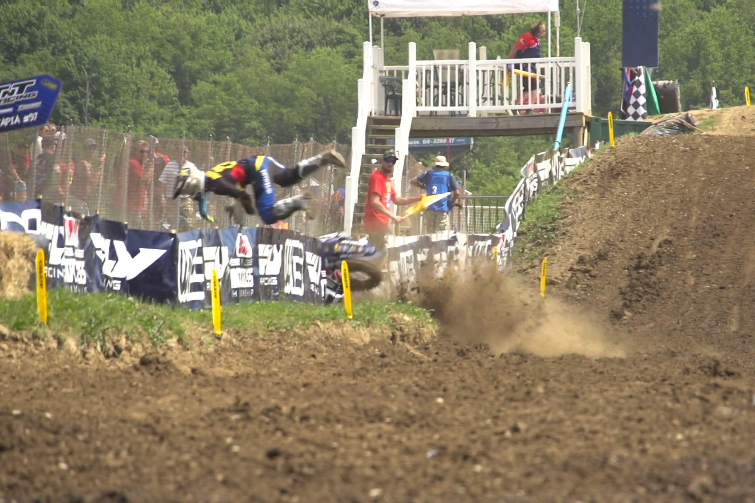 Watch: Mitchell Harrison Crash at High Point